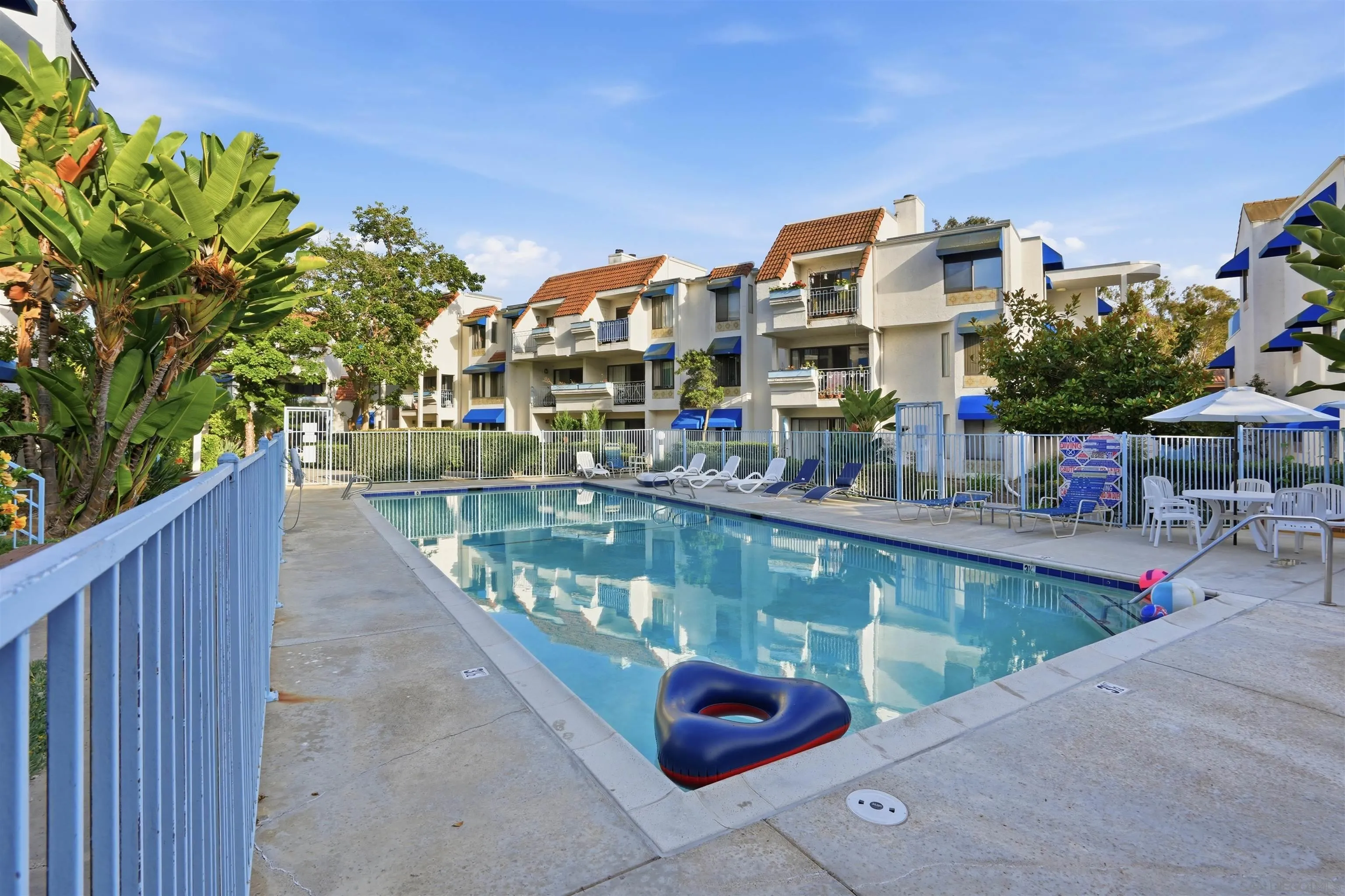 https://cdn.realtyfeed.com/cdn/127/260017155/1fb77b515be2da035787b8f671757e6c.webp
