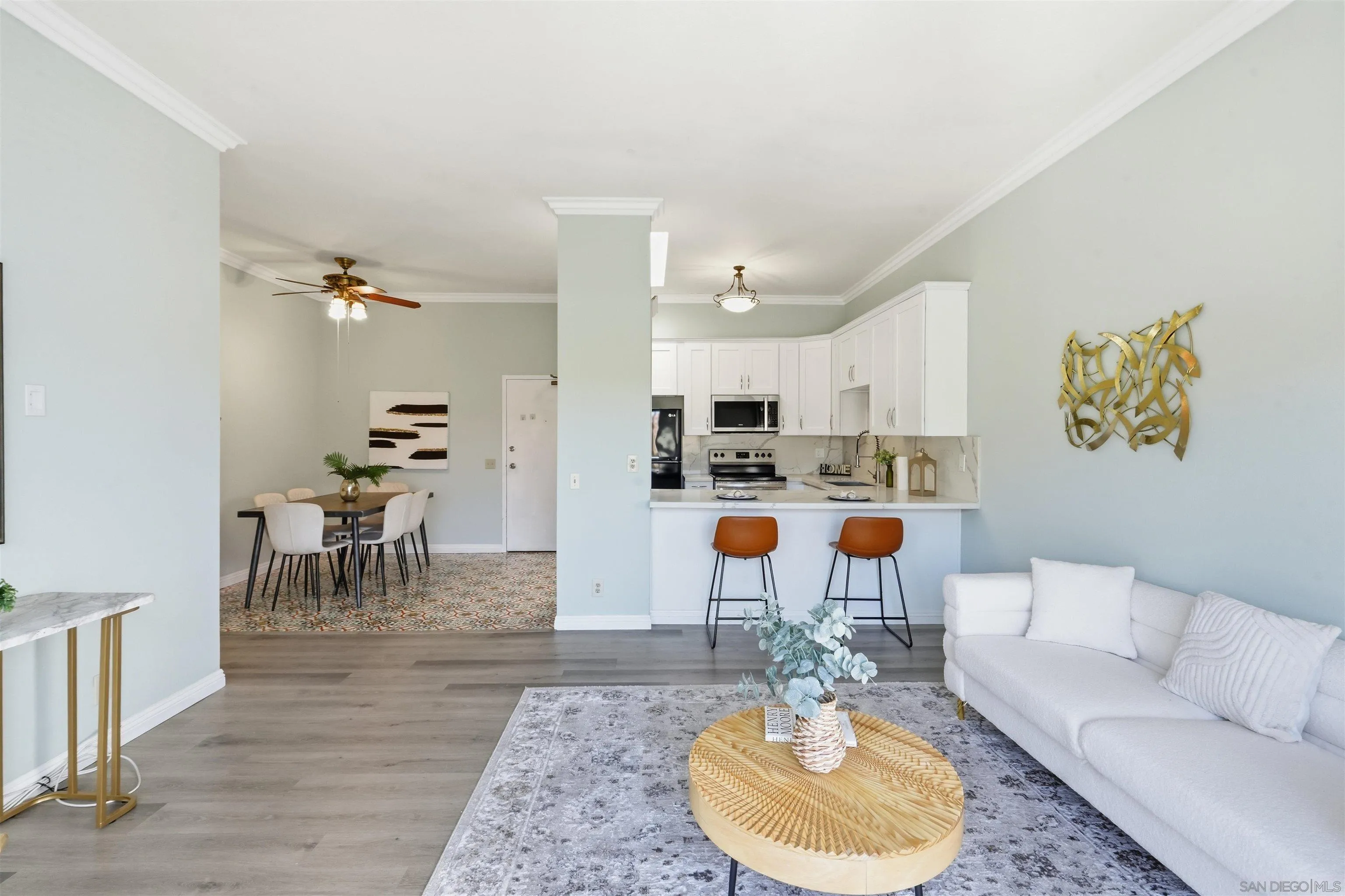 https://cdn.realtyfeed.com/cdn/127/260017155/69799457ee437119d1ca40f9a6a554ff.webp
