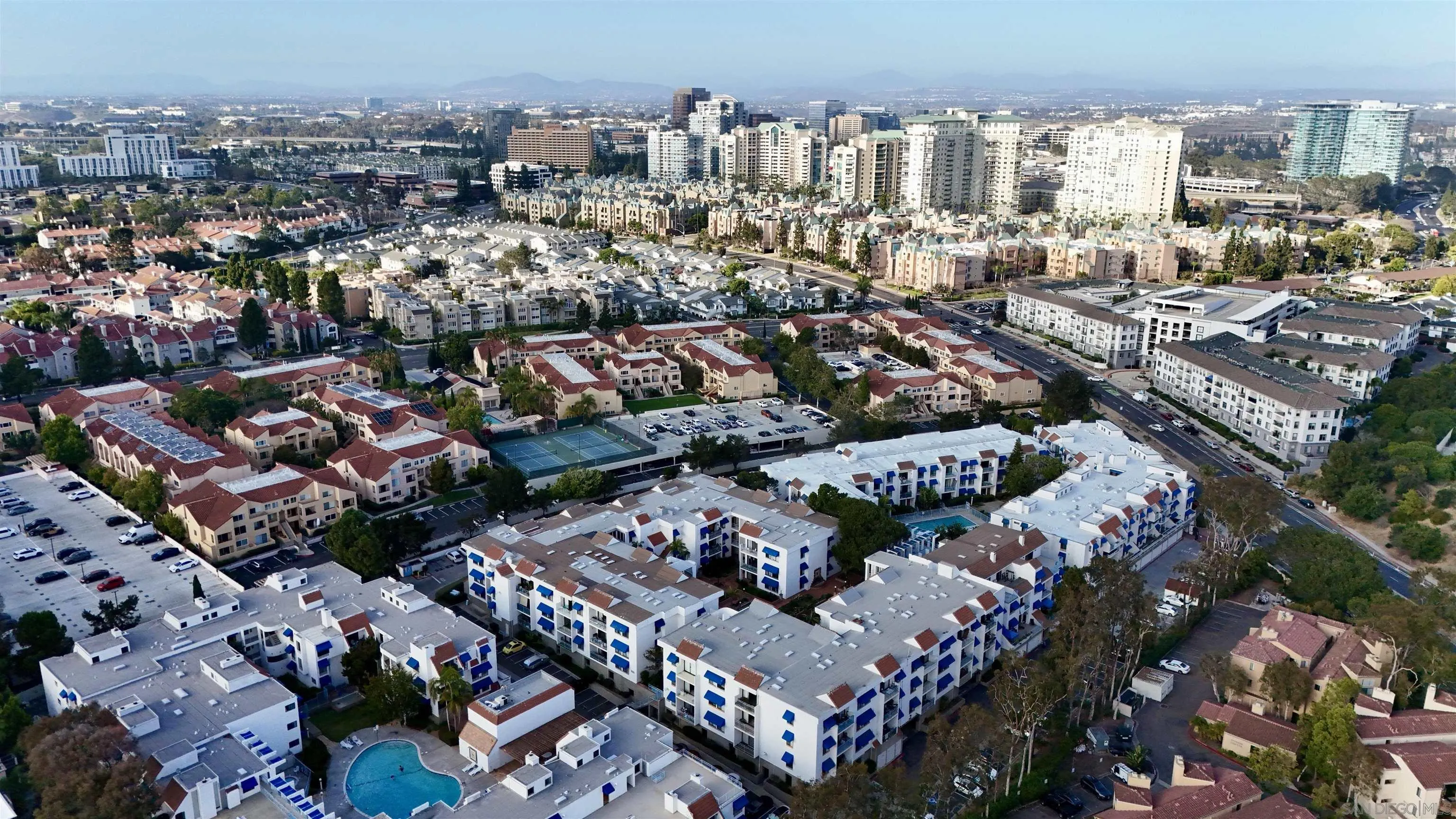 https://cdn.realtyfeed.com/cdn/127/260017155/9344864f81d78acc8bc45dd0ad8fbc7e.webp