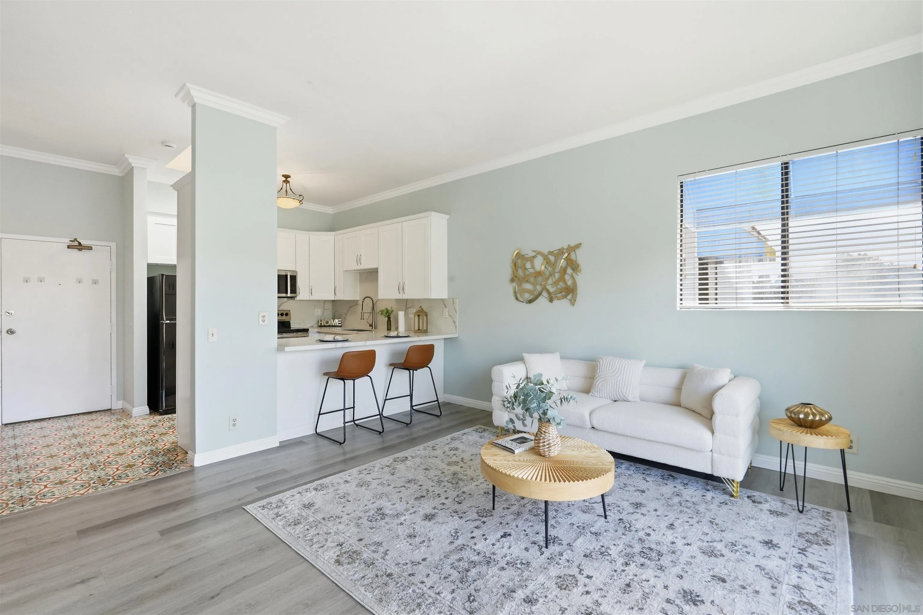 https://cdn.realtyfeed.com/cdn/127/260017155/983e45120c45041972e3a9adeb65a015.webp