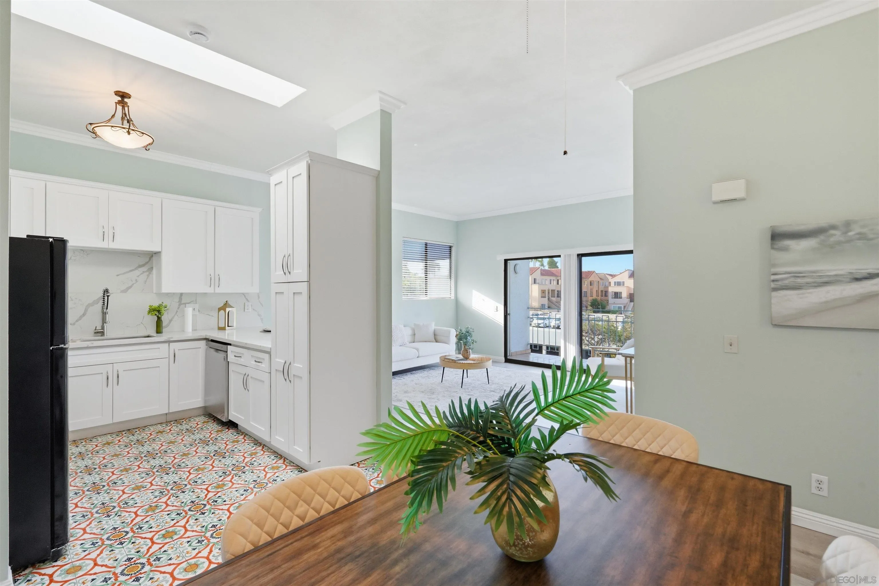 https://cdn.realtyfeed.com/cdn/127/260017155/c99af9e21f53d1cace28fbd7647e3fd8.webp