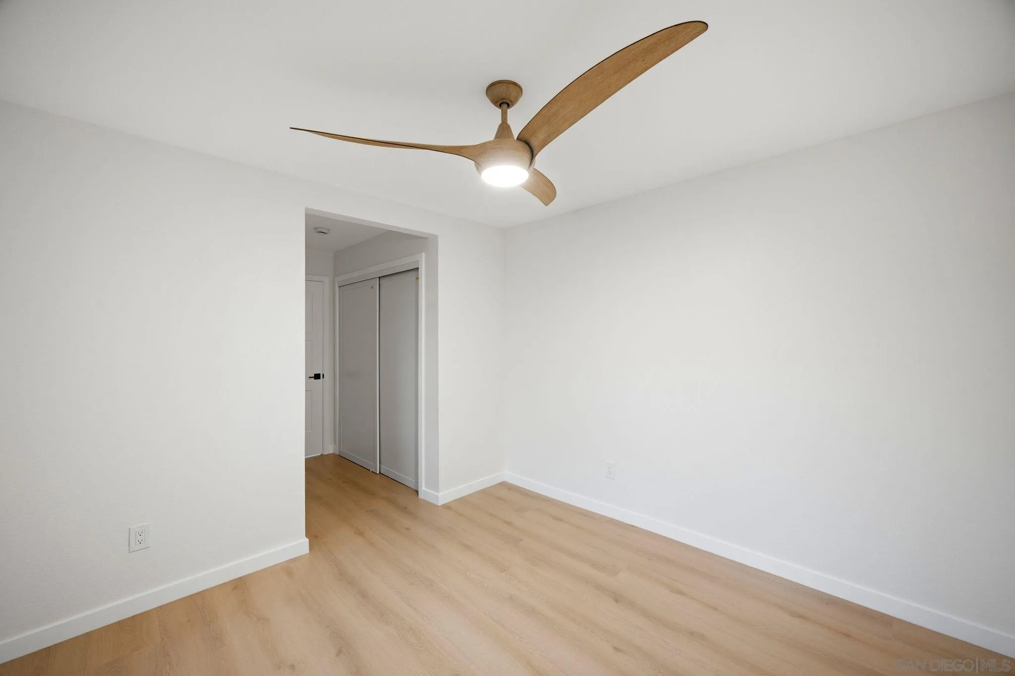 https://cdn.realtyfeed.com/cdn/127/260017161/538715e9281a13b4ab681625fb185395.webp
