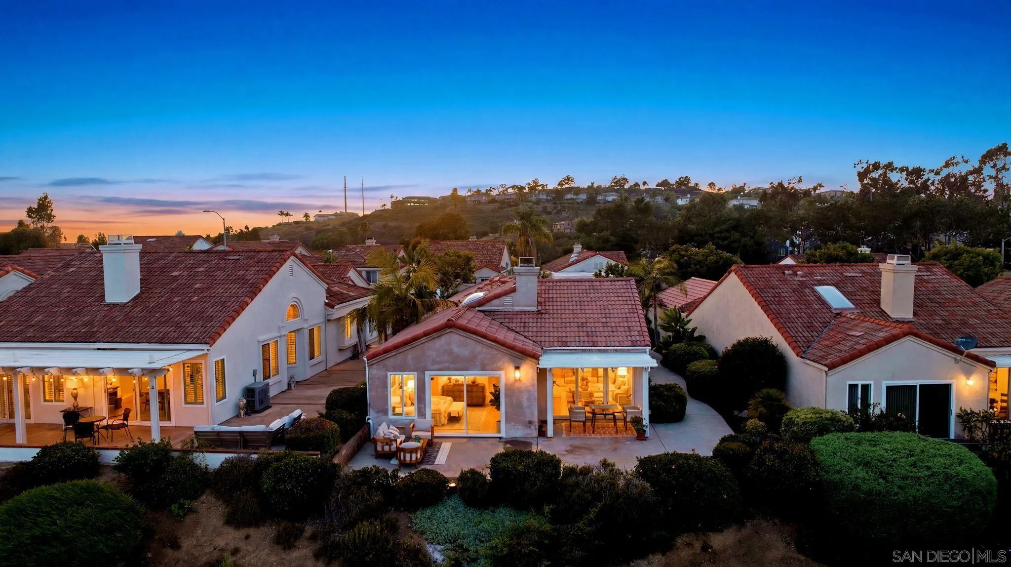 https://cdn.realtyfeed.com/cdn/127/260017161/dfa7bca39c36e5d8179b32ac960bb17f.webp