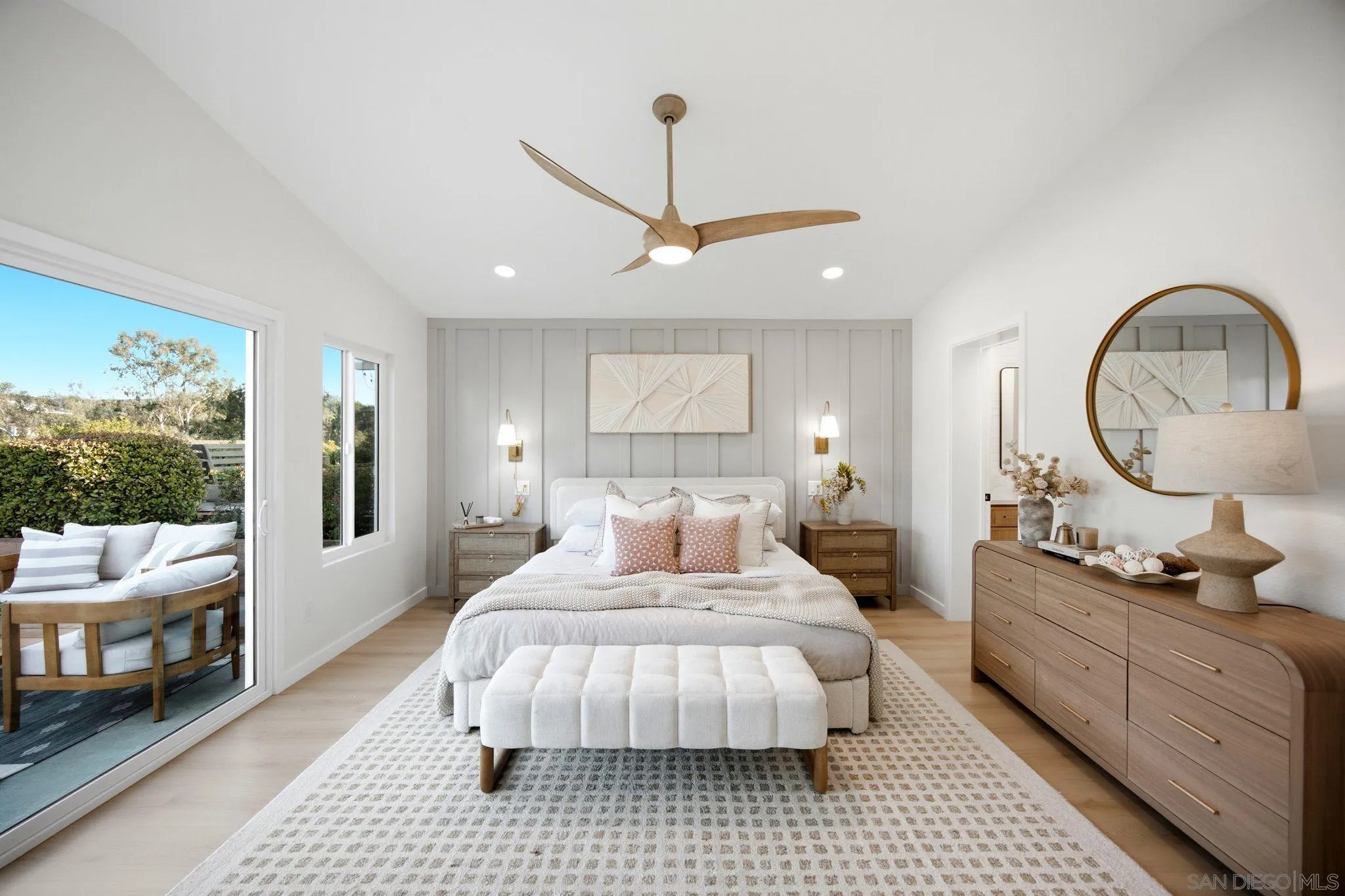 https://cdn.realtyfeed.com/cdn/127/260017161/e62d65df6a7c616469f777d163f70096.webp