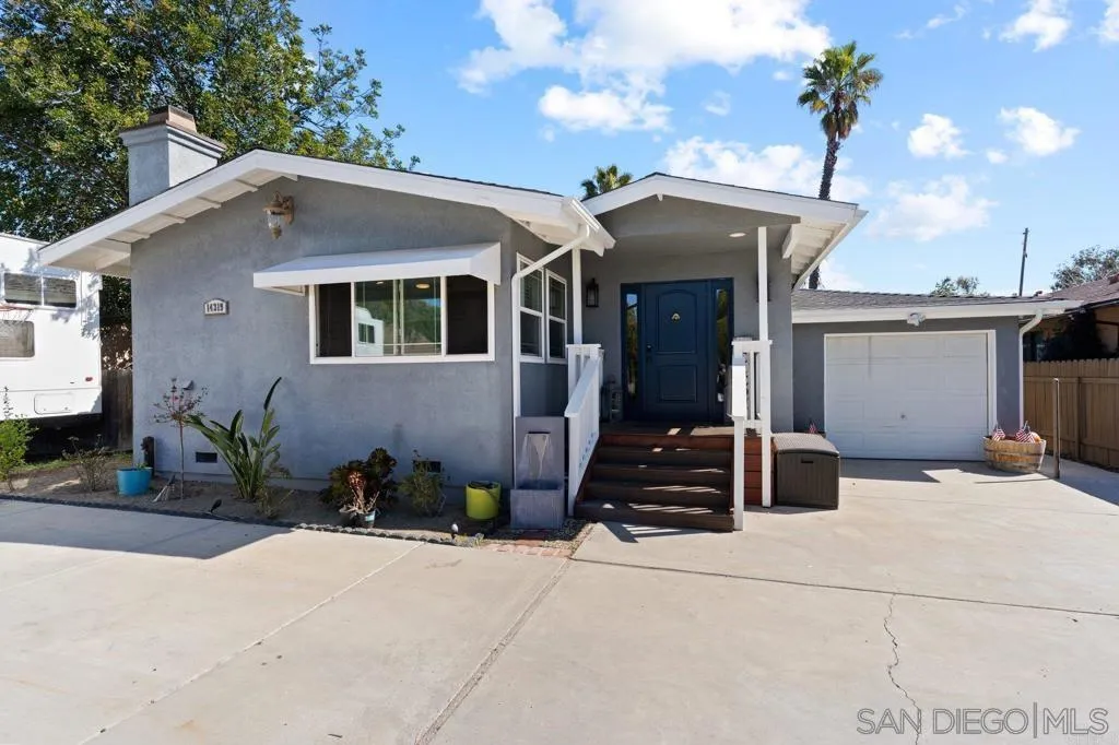 14319 Old Community Rd., Poway, CA 92064 - Main photo, Poway, CA
