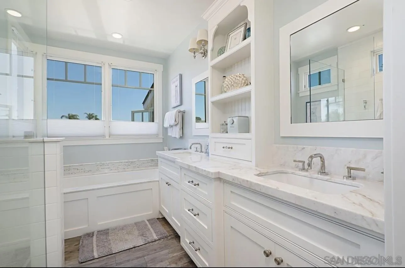 https://cdn.realtyfeed.com/cdn/127/260017176/0a41f29fb0eebb189ca96a7fcbedb308.webp