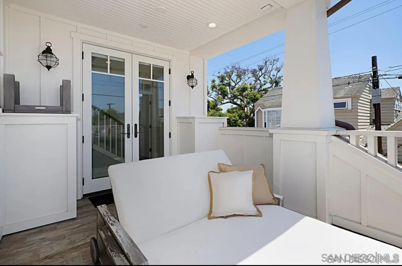 https://cdn.realtyfeed.com/cdn/127/260017176/893babef623b92c771b662681ef792b1.webp