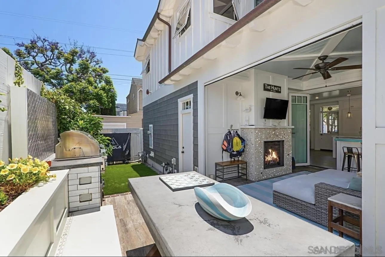 https://cdn.realtyfeed.com/cdn/127/260017176/a6f0e85e6e7c9498167f3441c2cb2a91.webp