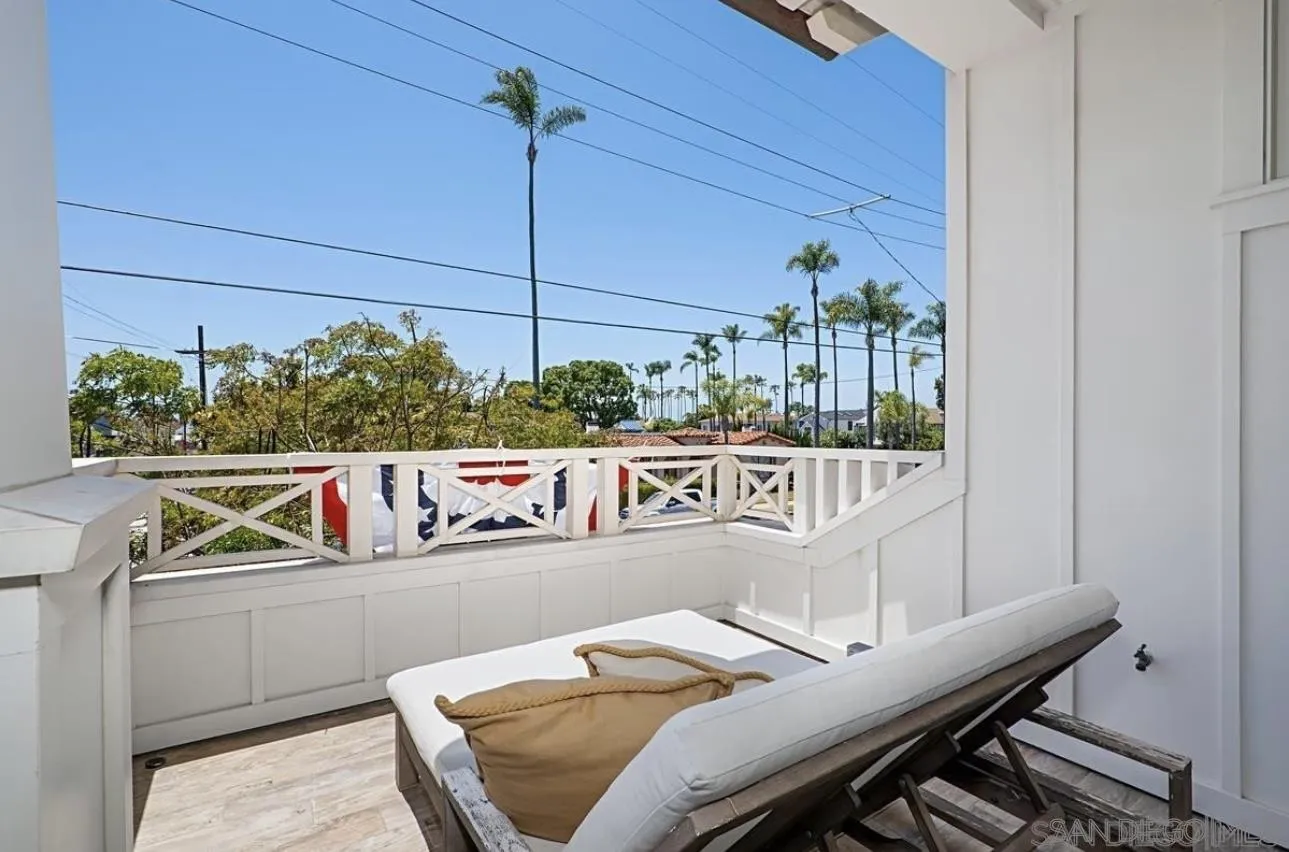 https://cdn.realtyfeed.com/cdn/127/260017176/bcbff219dbcfb32e54ba4bbe83294bbd.webp