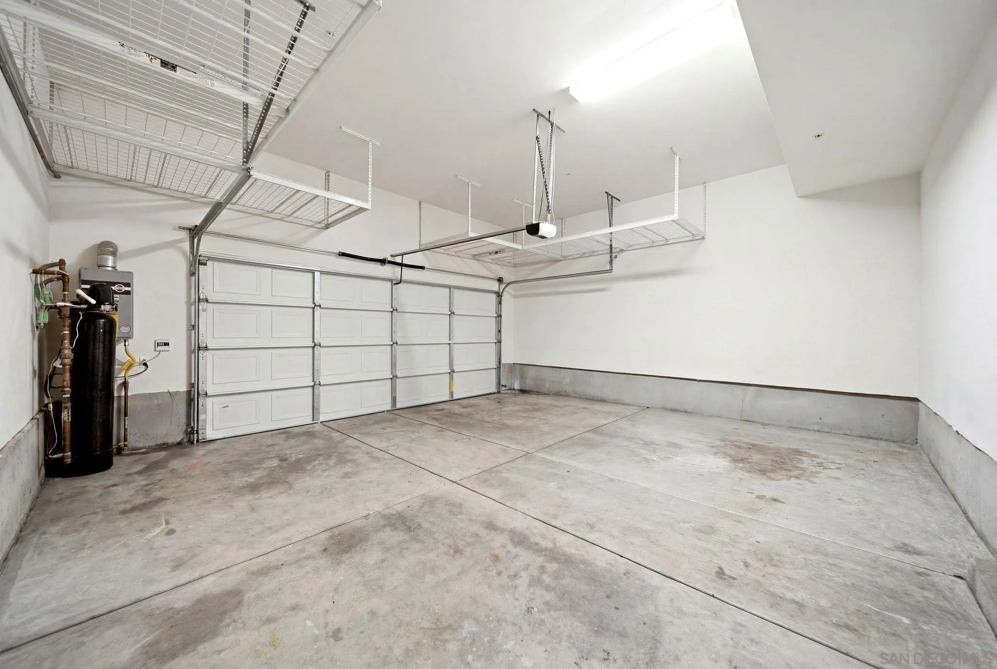 Photo #17: 260017179 Listing: Photo #17