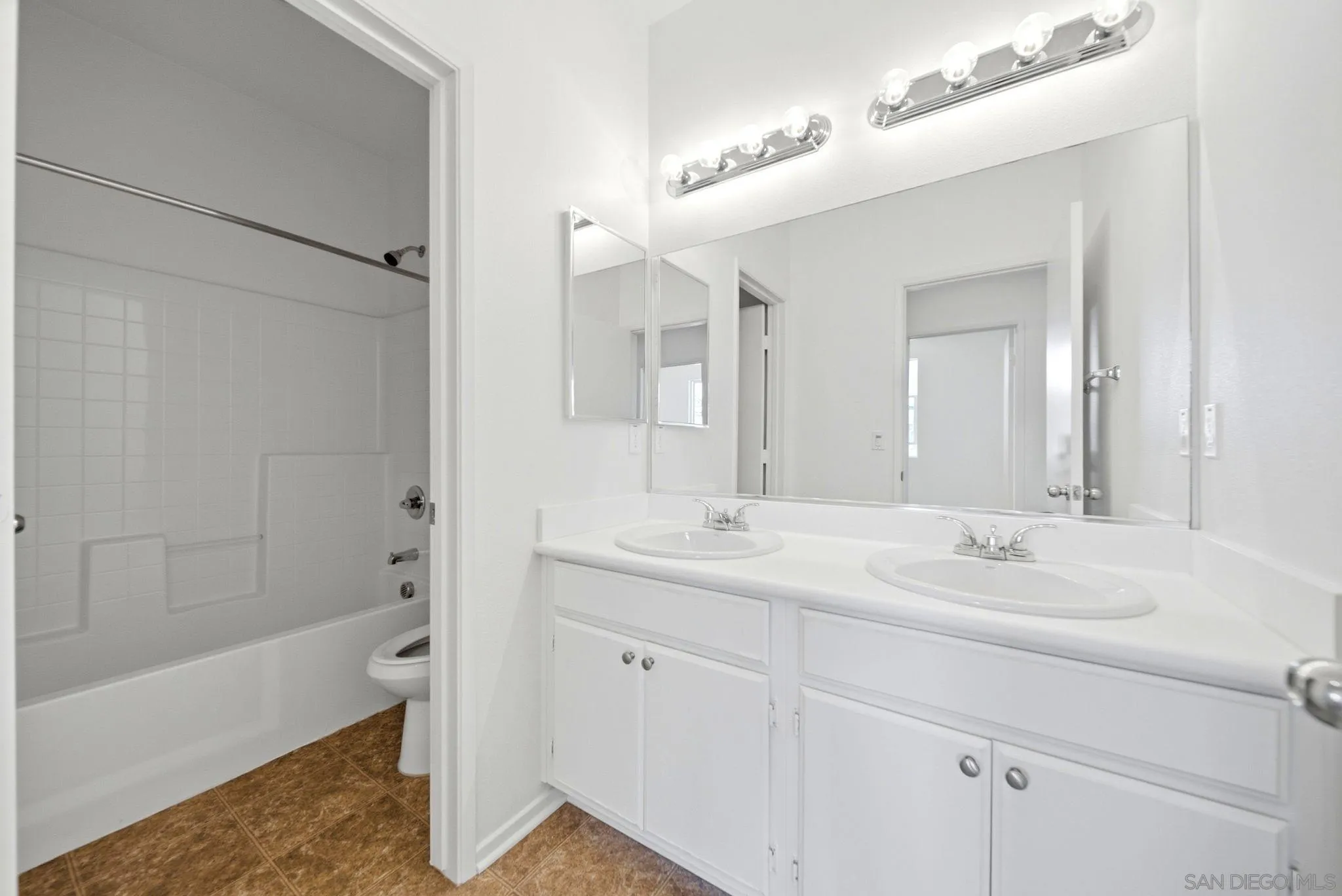 Photo #9: 260017179 Listing: Photo #9