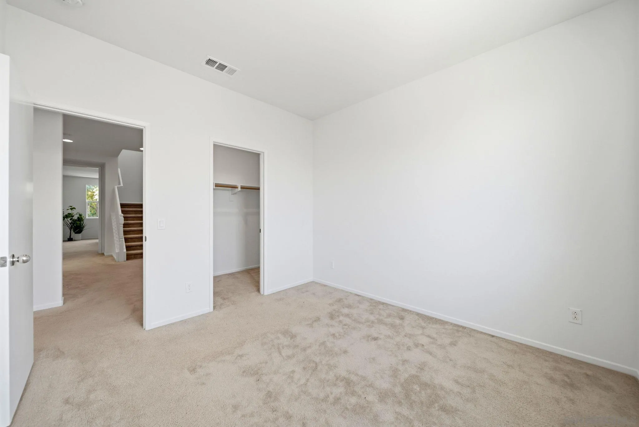 Photo #7: 260017179 Listing: Photo #7