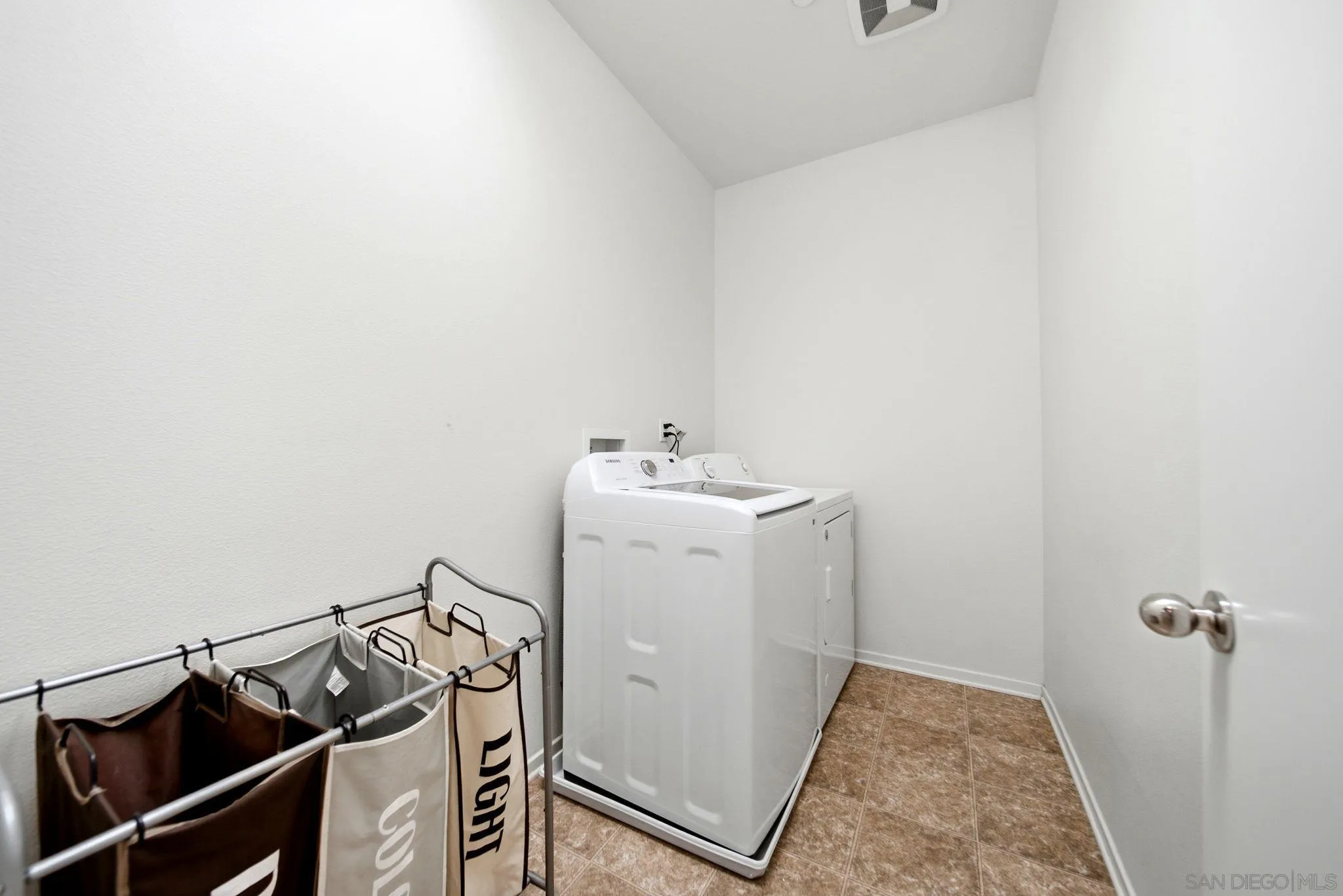 Photo #10: 260017179 Listing: Photo #10