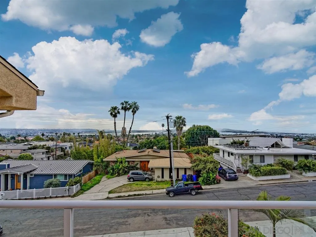 1820 Malden Street, Pacific Beach, CA 92109 - Photo 3 of 25, Pacific Beach, CA