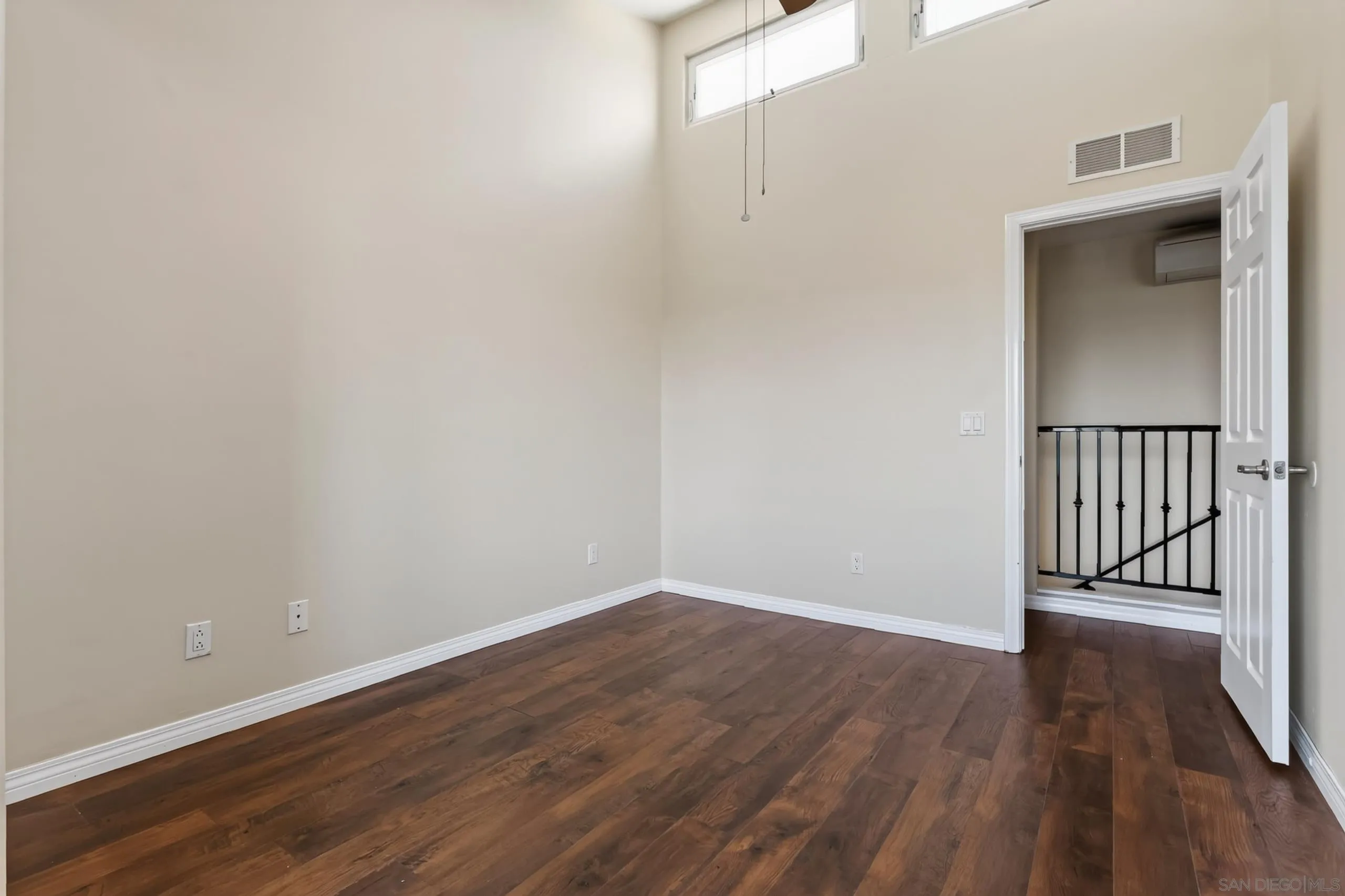 https://cdn.realtyfeed.com/cdn/127/260017186/10bbd0939b54bd5022f76d1688588b2f.webp