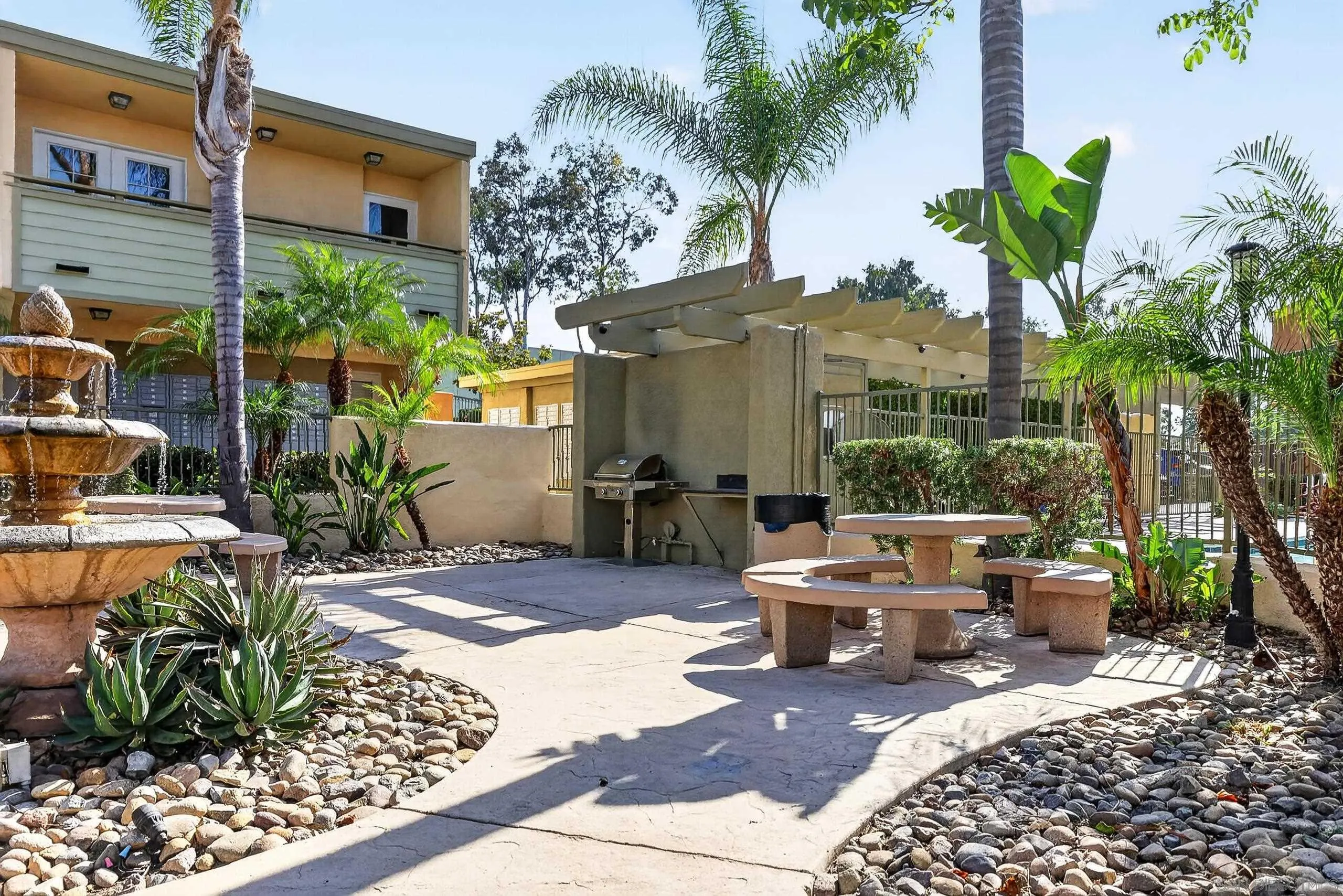 https://cdn.realtyfeed.com/cdn/127/260017186/d13fbcf49a4cf8099b35f2b225cdf1a7.webp