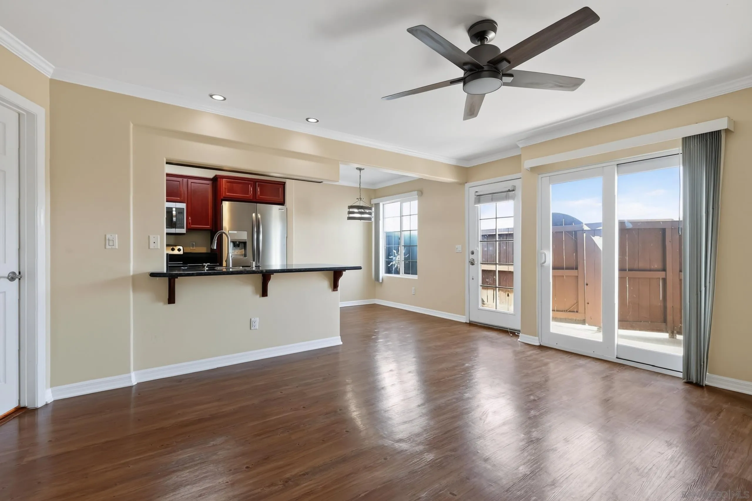 Photo #8: 260017186 Listing: Photo #8