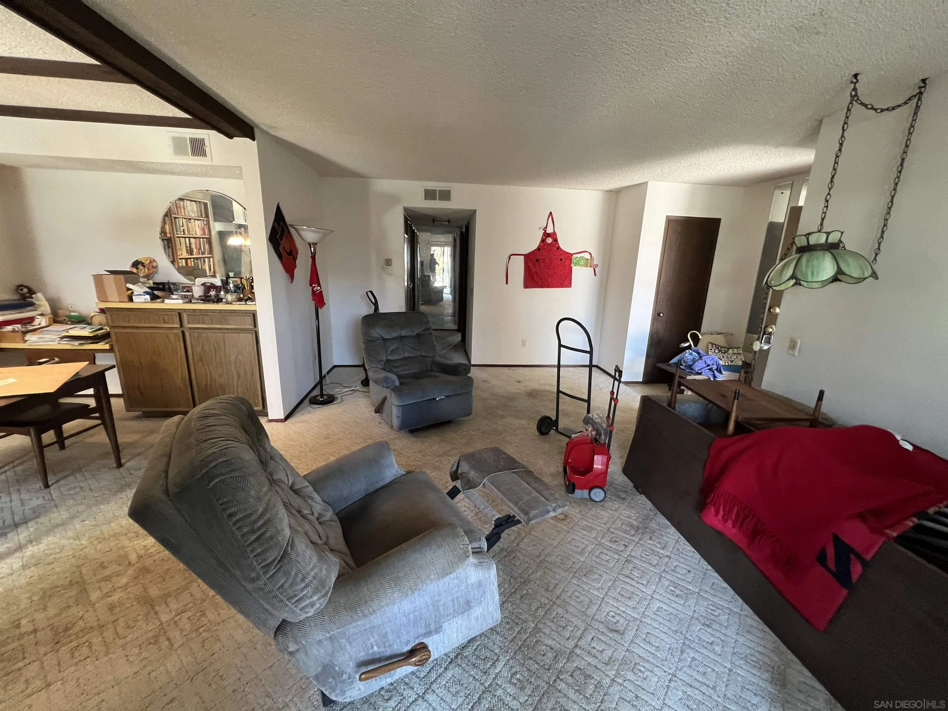 https://cdn.realtyfeed.com/cdn/127/260017194/a6c85d005ff99a3cd7b470406861b538.webp