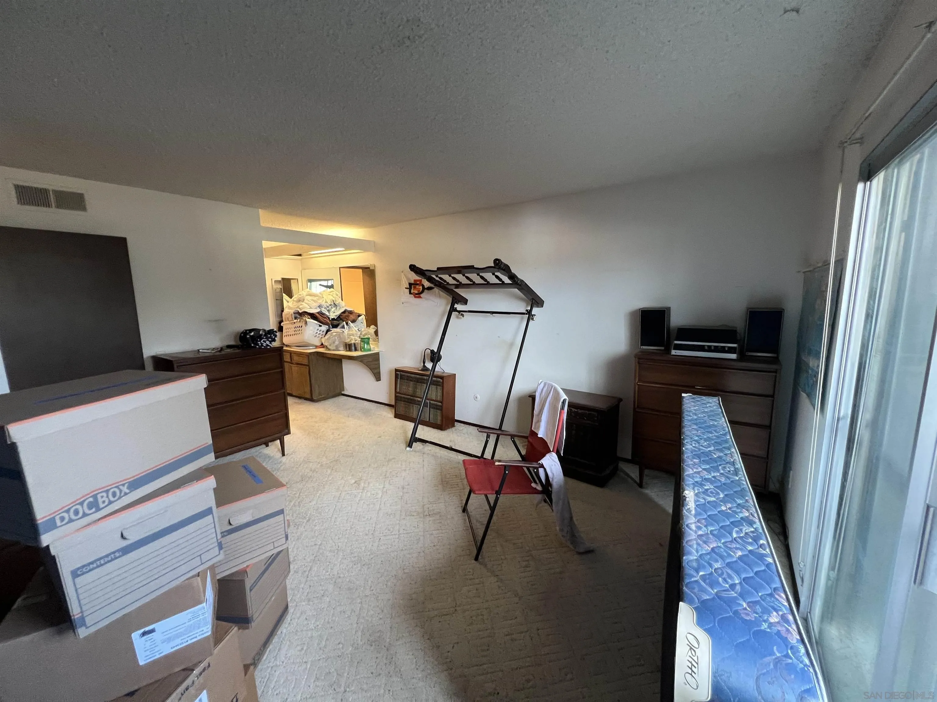 https://cdn.realtyfeed.com/cdn/127/260017194/bd6703a6c7446ea9ced9cbe318f78ffd.webp
