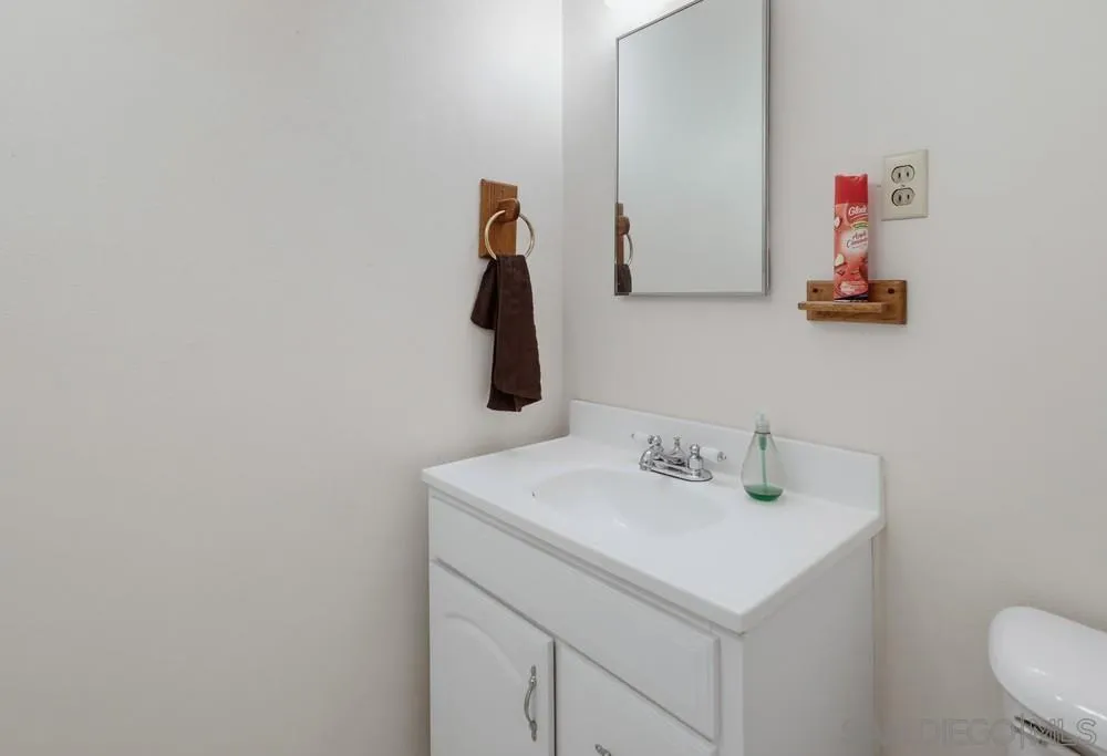 https://cdn.realtyfeed.com/cdn/127/260017203/82ccf5da2be8f4b4606667c56f733760.webp