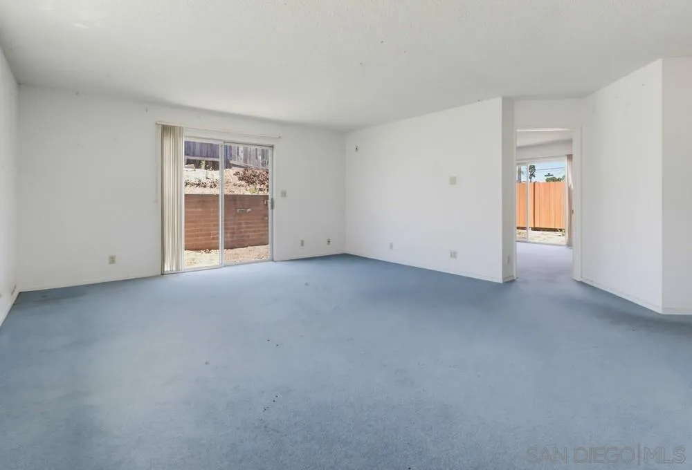 https://cdn.realtyfeed.com/cdn/127/260017203/b0d2e822296b00faf5c06999b673f7a1.webp