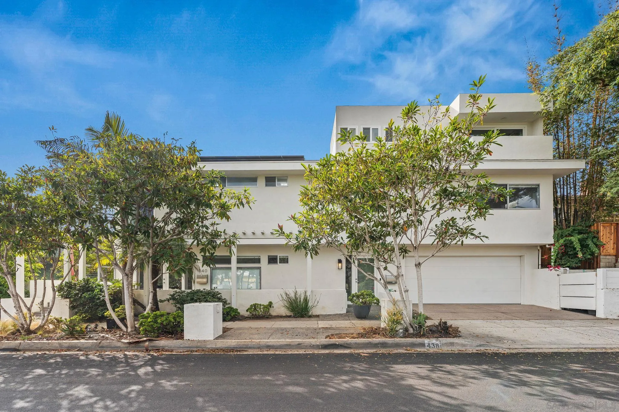 438 La Mesa Ave, Encinitas, CA 92024 - Photo 2 of 45, Encinitas, CA