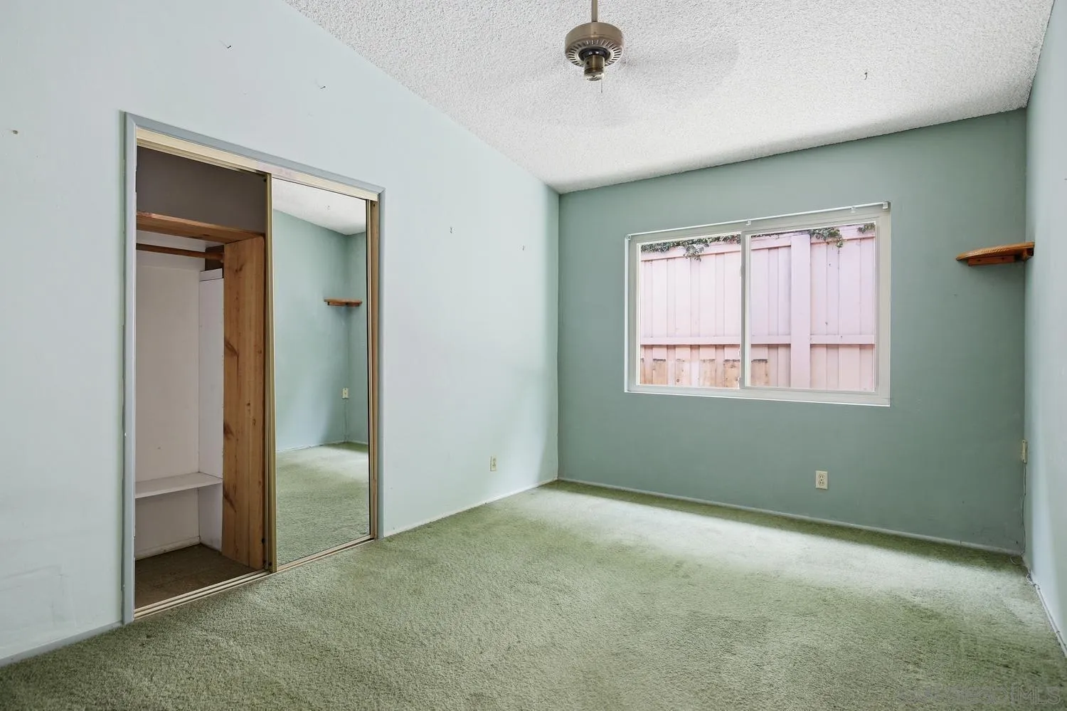 https://cdn.realtyfeed.com/cdn/127/260017209/06d741344f507a91efb2dbdb76e5204f.webp