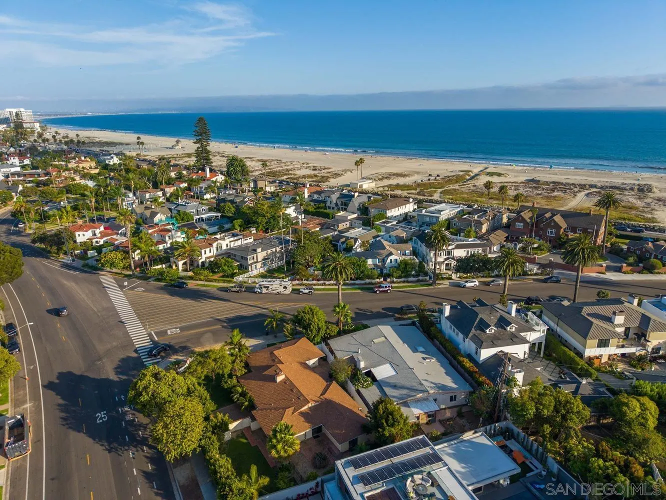 https://cdn.realtyfeed.com/cdn/127/260017209/40334d9031cc386d41fb69f7f8ed2af8.webp