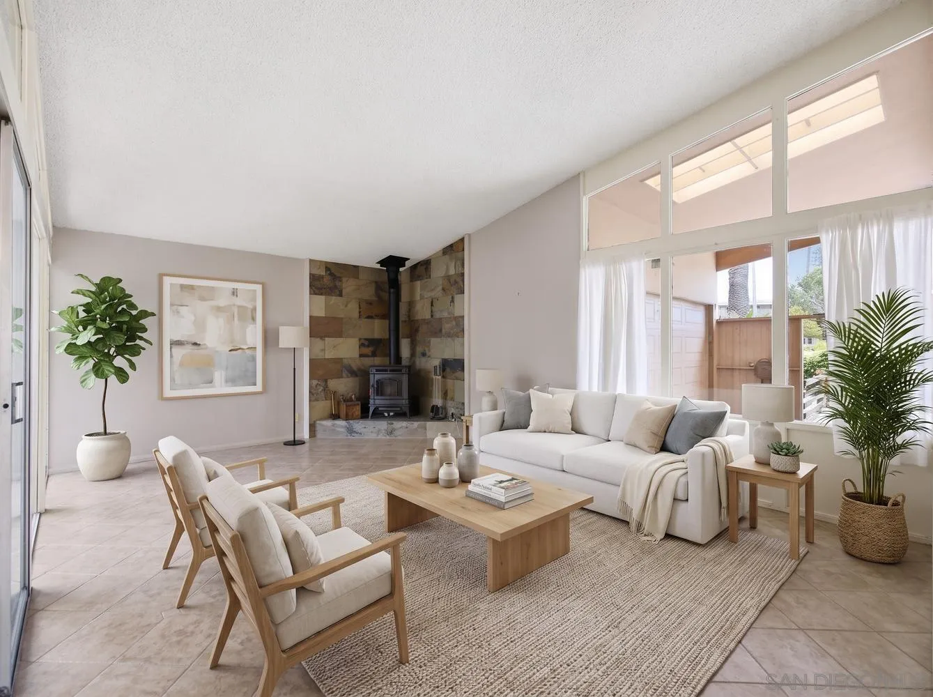 https://cdn.realtyfeed.com/cdn/127/260017209/8d2923b304a3f619832dd6986c606f55.webp