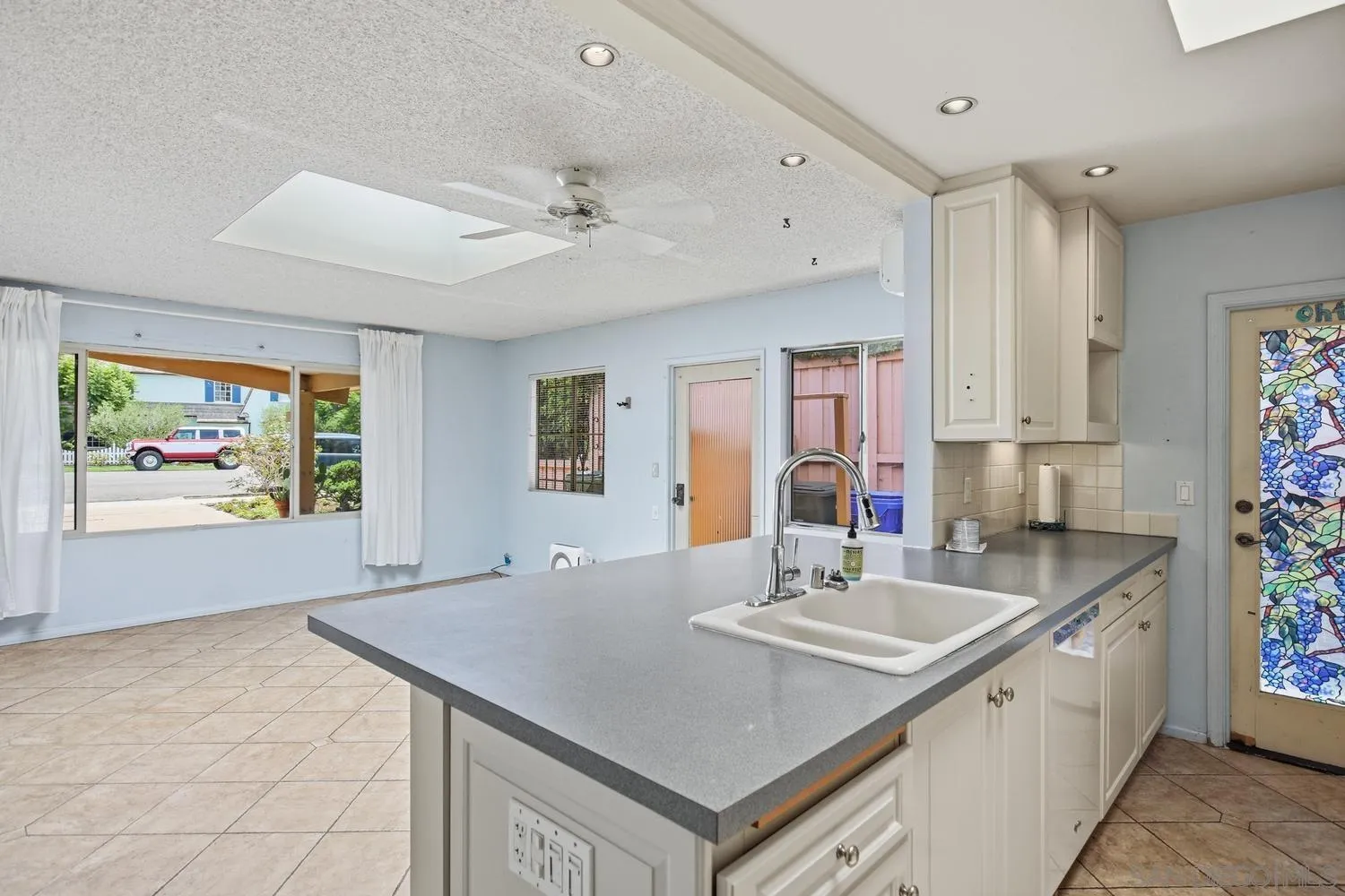 https://cdn.realtyfeed.com/cdn/127/260017209/97572abc9c16e011abdb256e46550c1a.webp