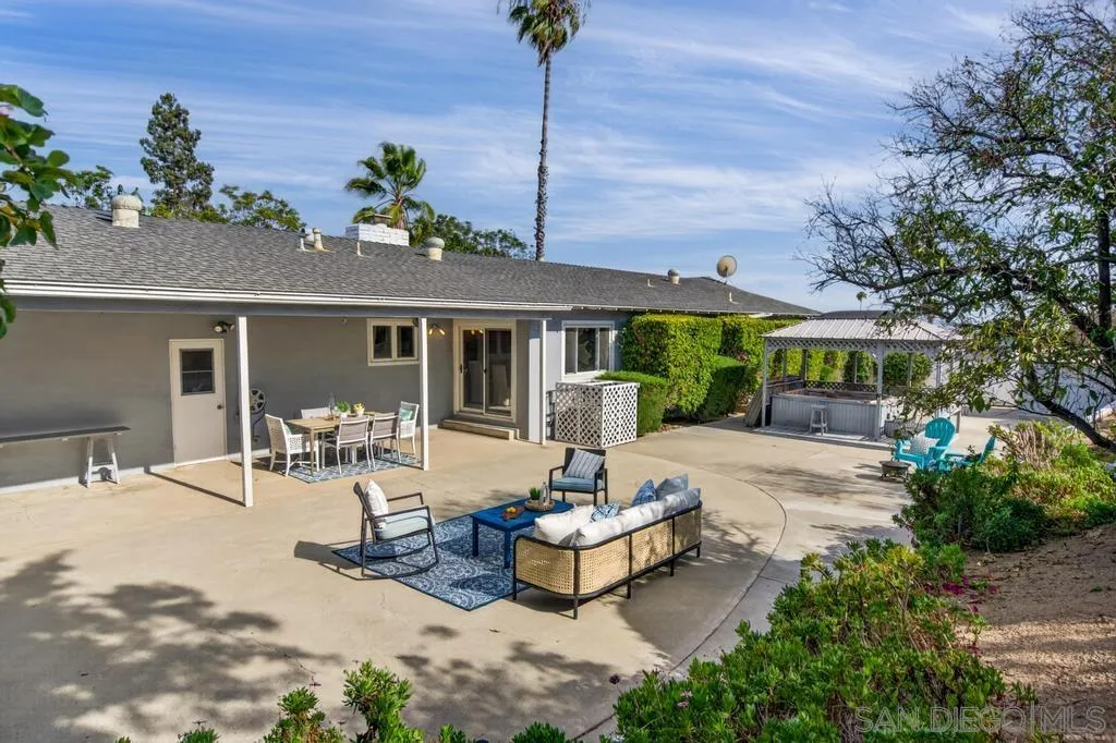 https://cdn.realtyfeed.com/cdn/127/260017224/0ad9a4e3fccf2466ea58a1c6f9862396.webp