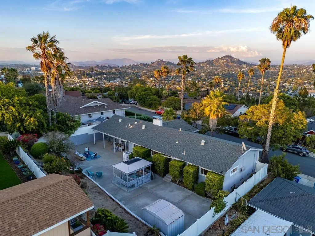 https://cdn.realtyfeed.com/cdn/127/260017224/d179b12003f6827dba72a78afcf47d40.webp