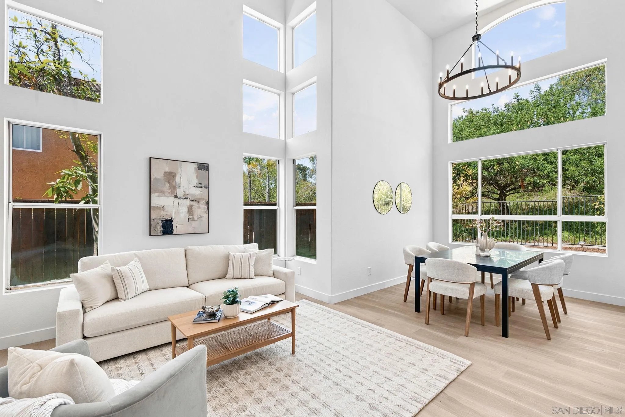 https://cdn.realtyfeed.com/cdn/127/260017228/e6927eecd77a7064063ce2acdb06161f.webp