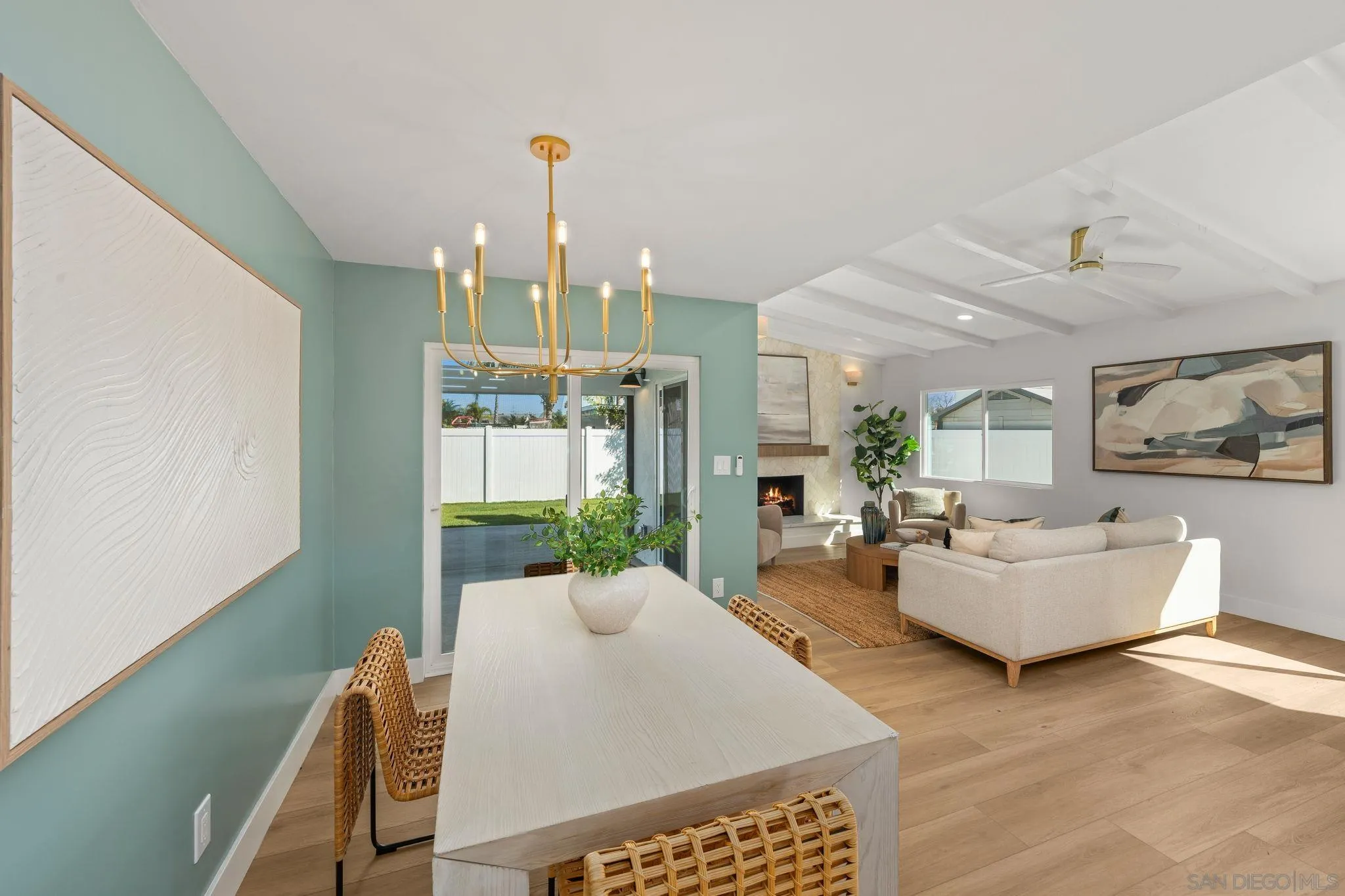 https://cdn.realtyfeed.com/cdn/127/260017229/40afdf32b36b3cf88a50d05e4d1d30d9.webp