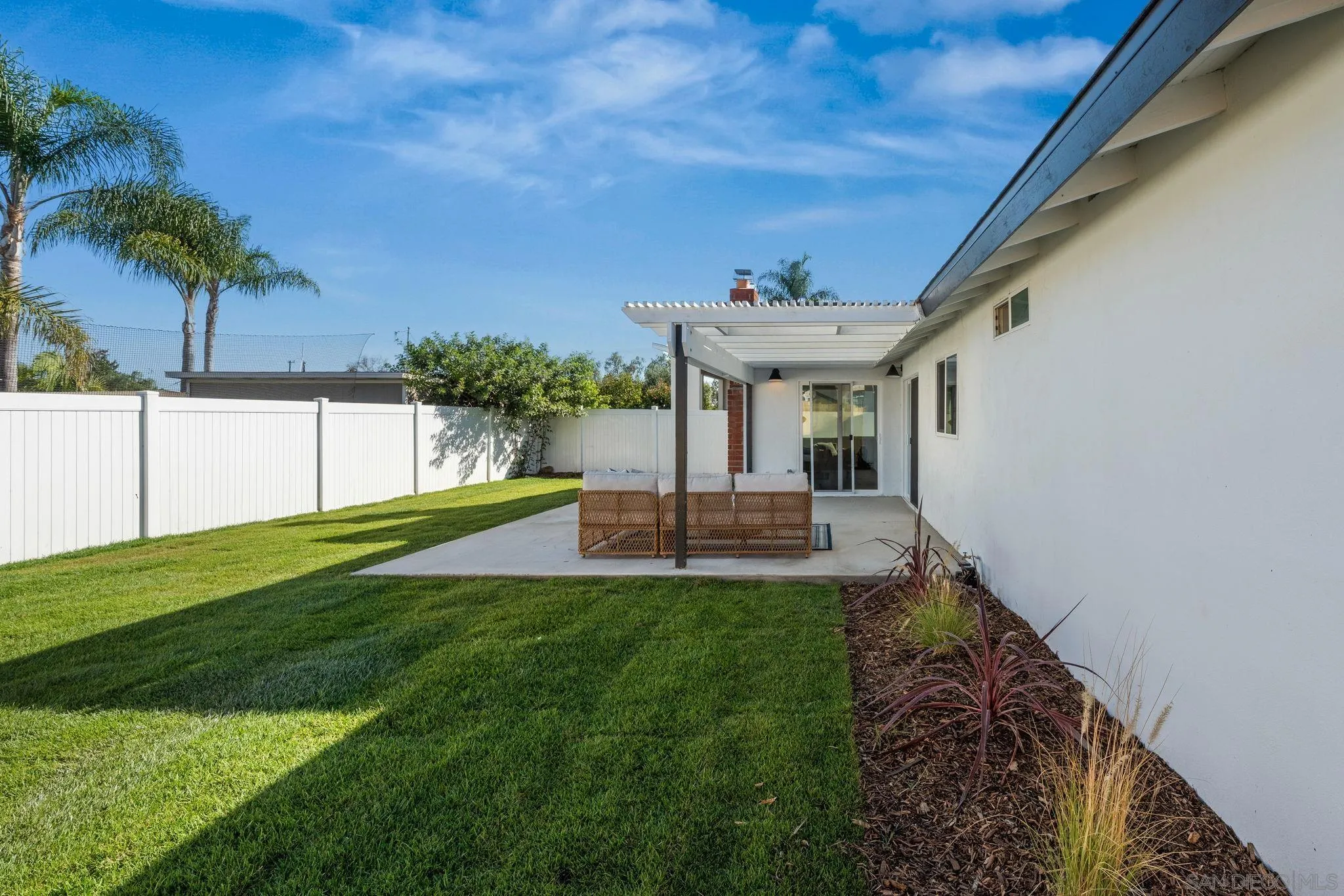 https://cdn.realtyfeed.com/cdn/127/260017229/9884e59873073cb80ca7887875547758.webp