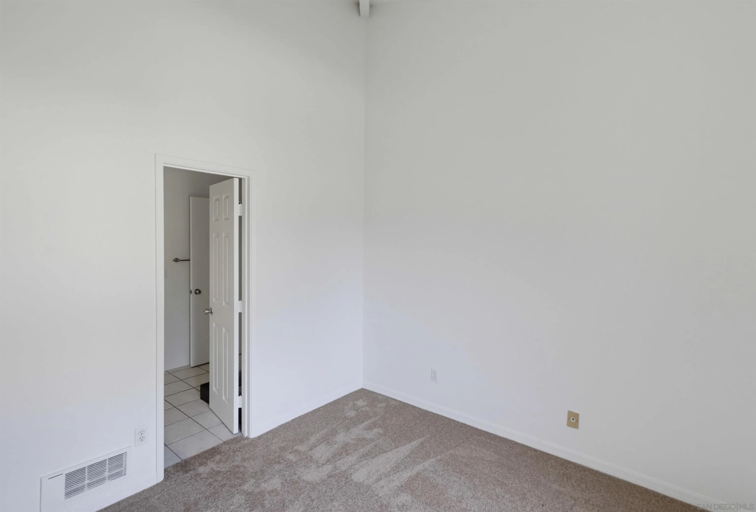 Photo #16: 260017230 Listing: Photo #16