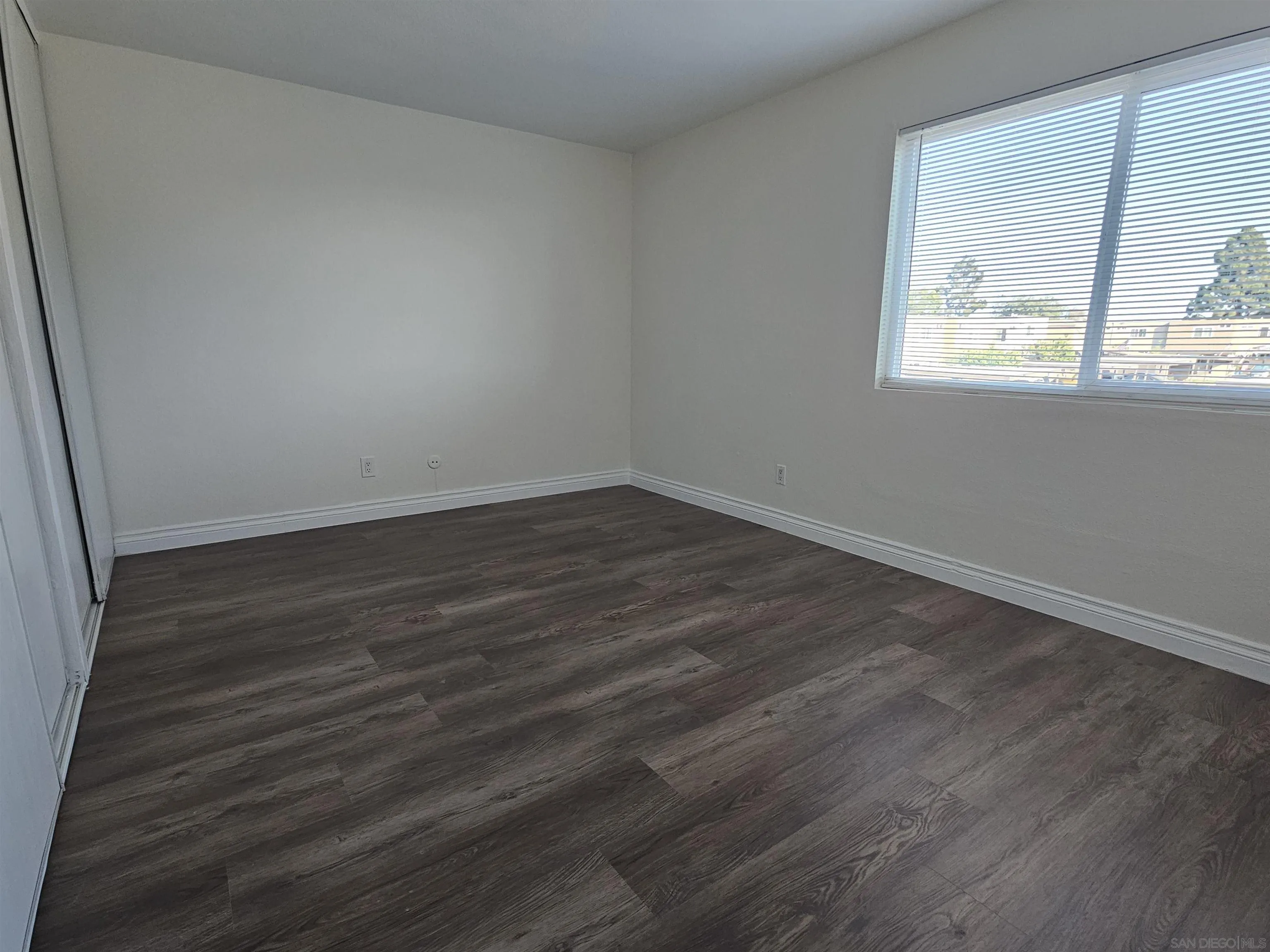Photo #10: 260017232 Listing: Photo #10