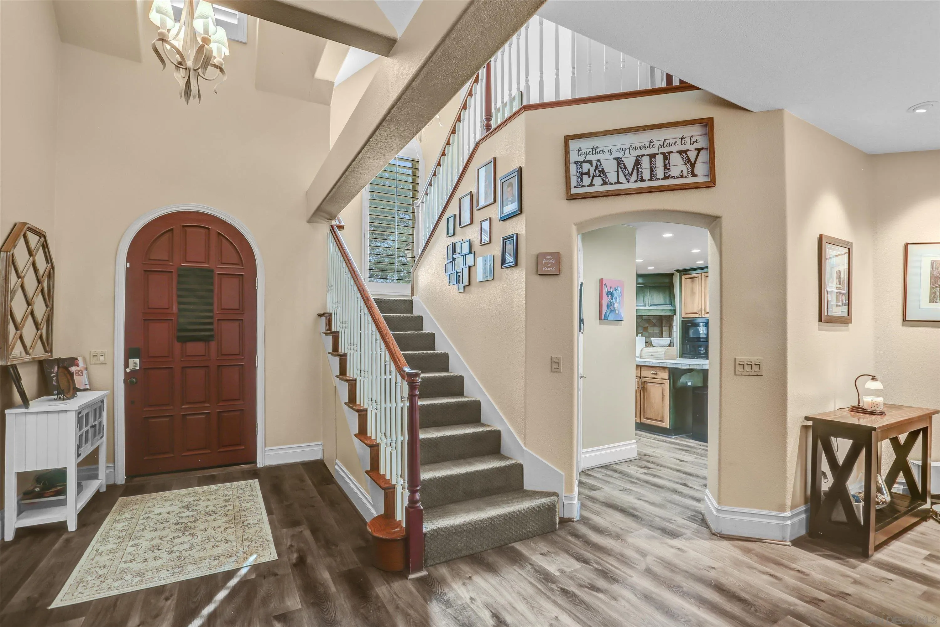 https://cdn.realtyfeed.com/cdn/127/260017234/103c7acb3dcfb19492325b811a07b542.webp