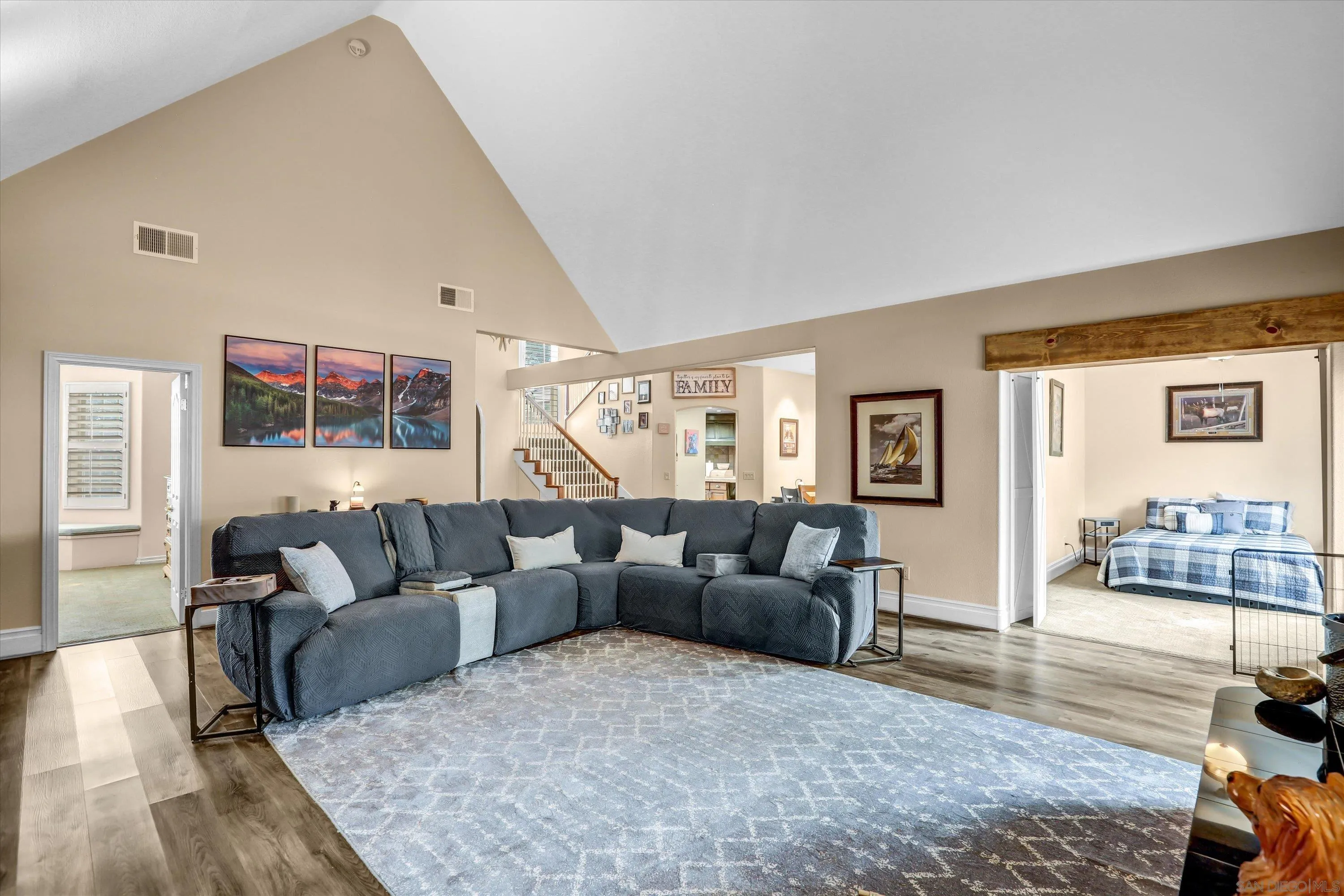 https://cdn.realtyfeed.com/cdn/127/260017234/2788e99989965047a3d7bcb4d2d57ebc.webp