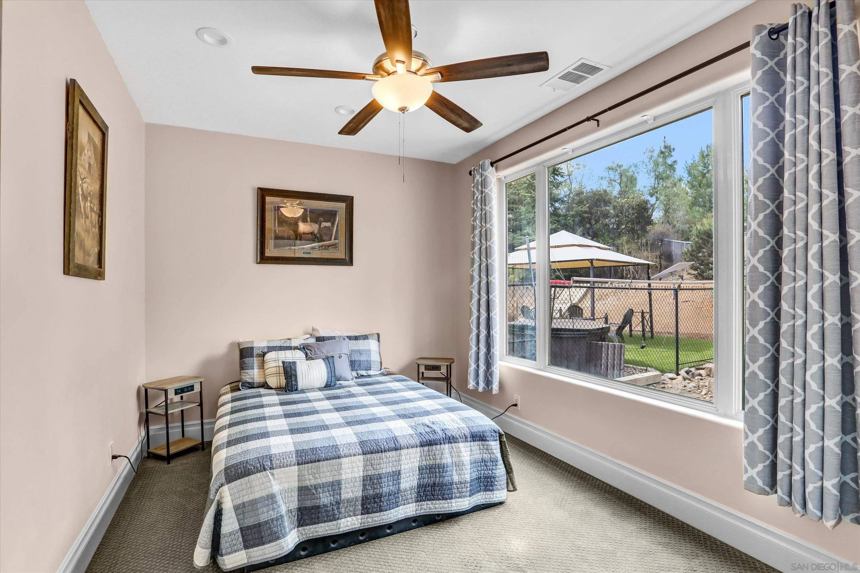 https://cdn.realtyfeed.com/cdn/127/260017234/2cf6a5377f633398789f6453bf70dc80.webp