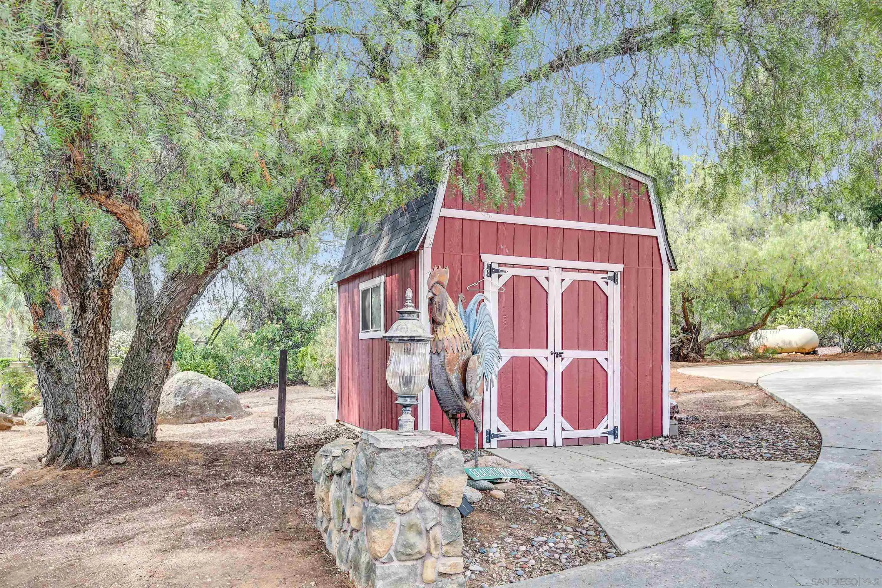 https://cdn.realtyfeed.com/cdn/127/260017234/5105543666dbdc6555c979a48af44603.webp