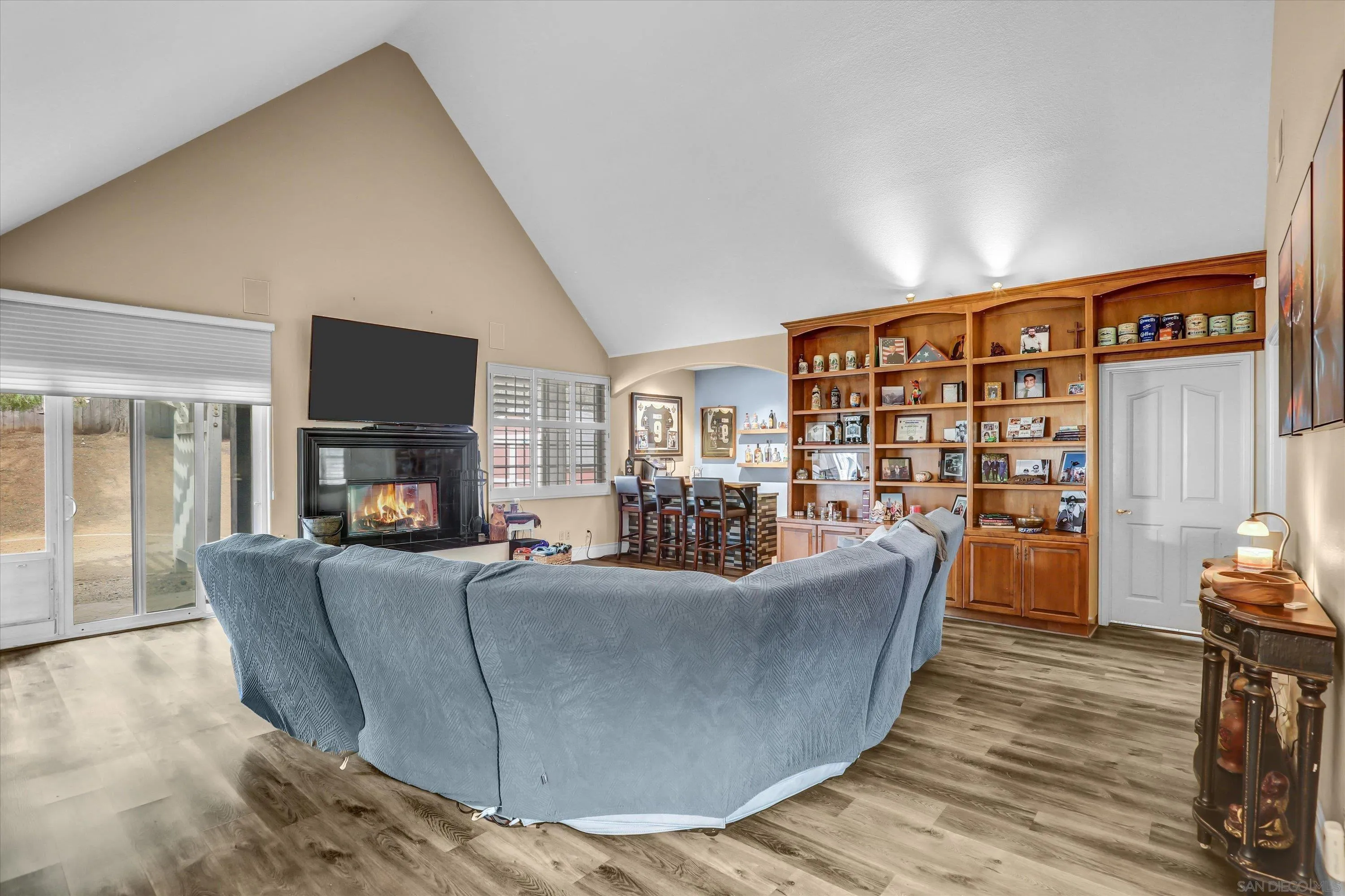 https://cdn.realtyfeed.com/cdn/127/260017234/5f443f33862d391260c3d8349ad40aa3.webp