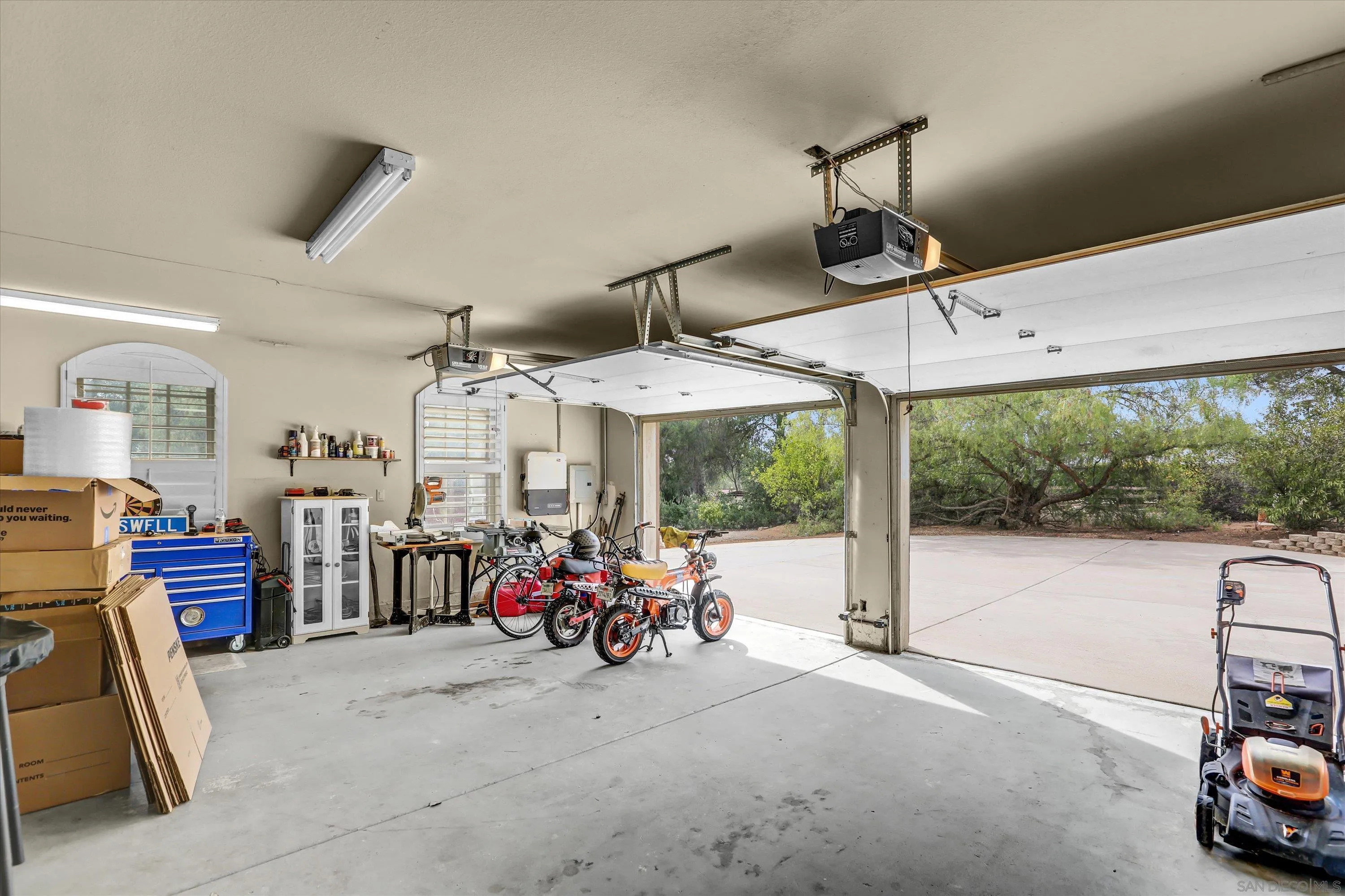https://cdn.realtyfeed.com/cdn/127/260017234/7b444ab1ccf0e73f2a9d3ec9c606a765.webp