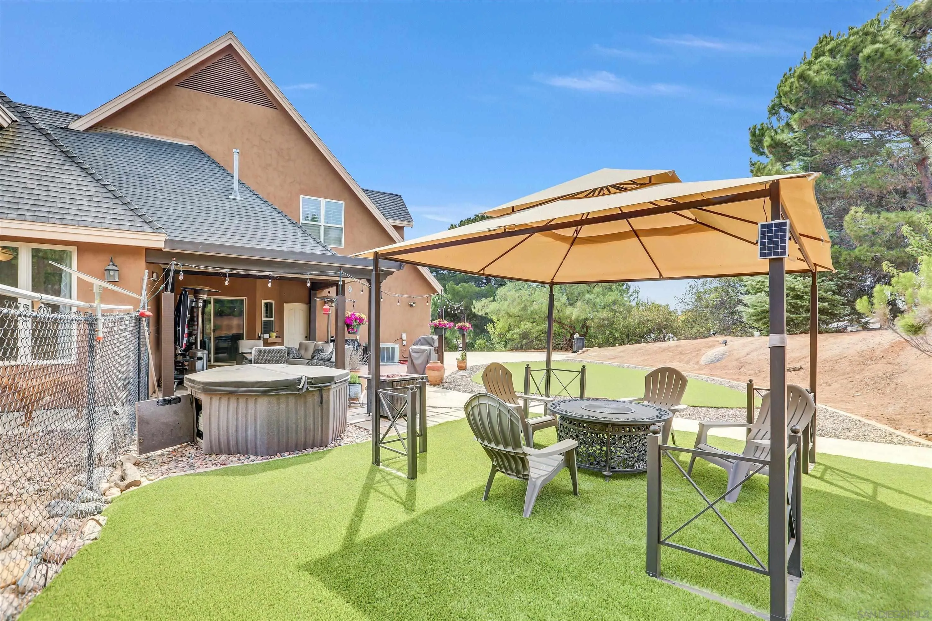 https://cdn.realtyfeed.com/cdn/127/260017234/81f0584b9964e8c9e8d1c00e4b31a8fc.webp