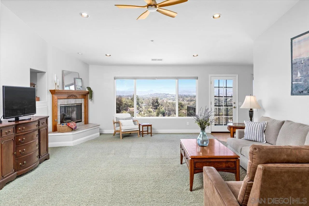 https://cdn.realtyfeed.com/cdn/127/260017238/1a2bcad975c5b51c32ea4a493c44fe7e.webp