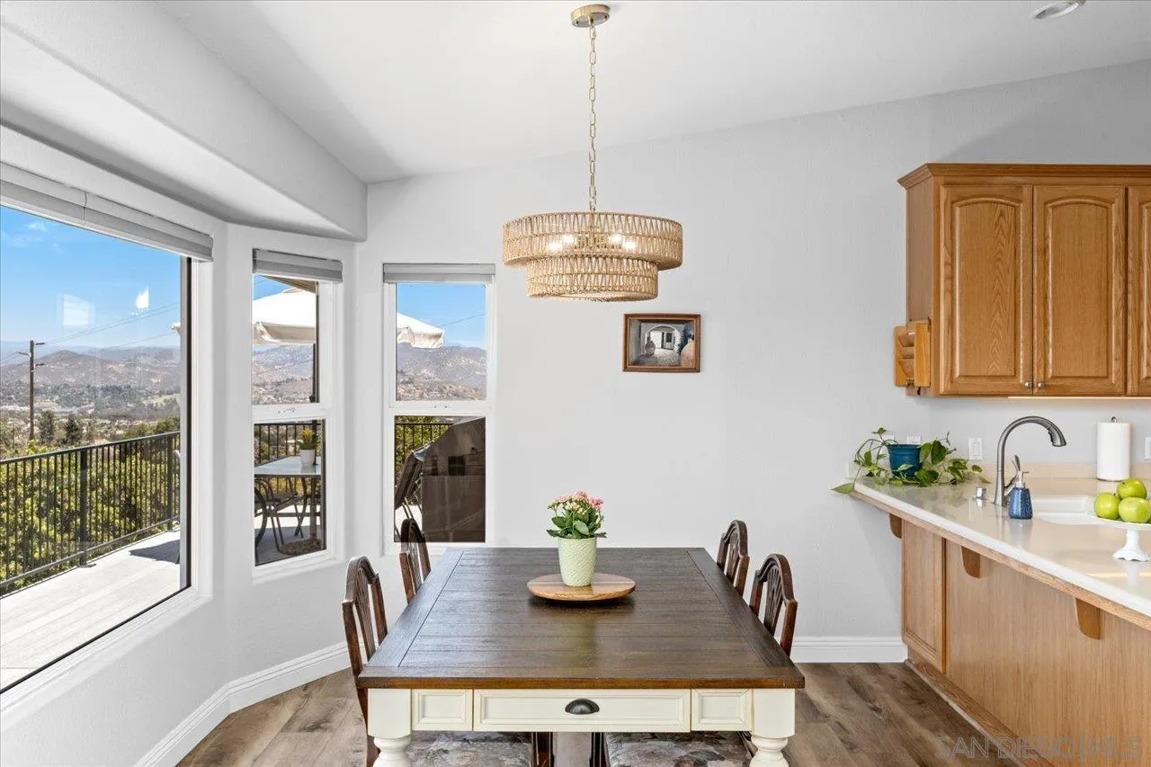 https://cdn.realtyfeed.com/cdn/127/260017238/df431f6378d7406f1774f0874dcf3694.webp