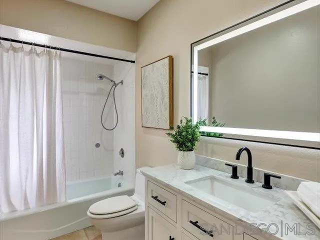 Photo #38: 260017242 Listing: Photo #38