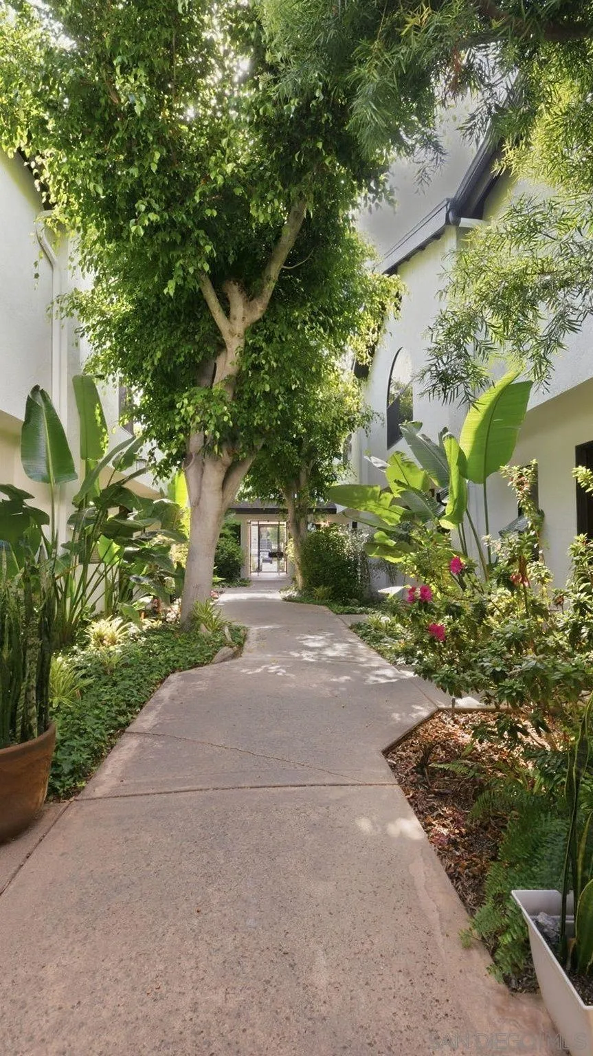 Photo #29: 260017243 Listing: Photo #29