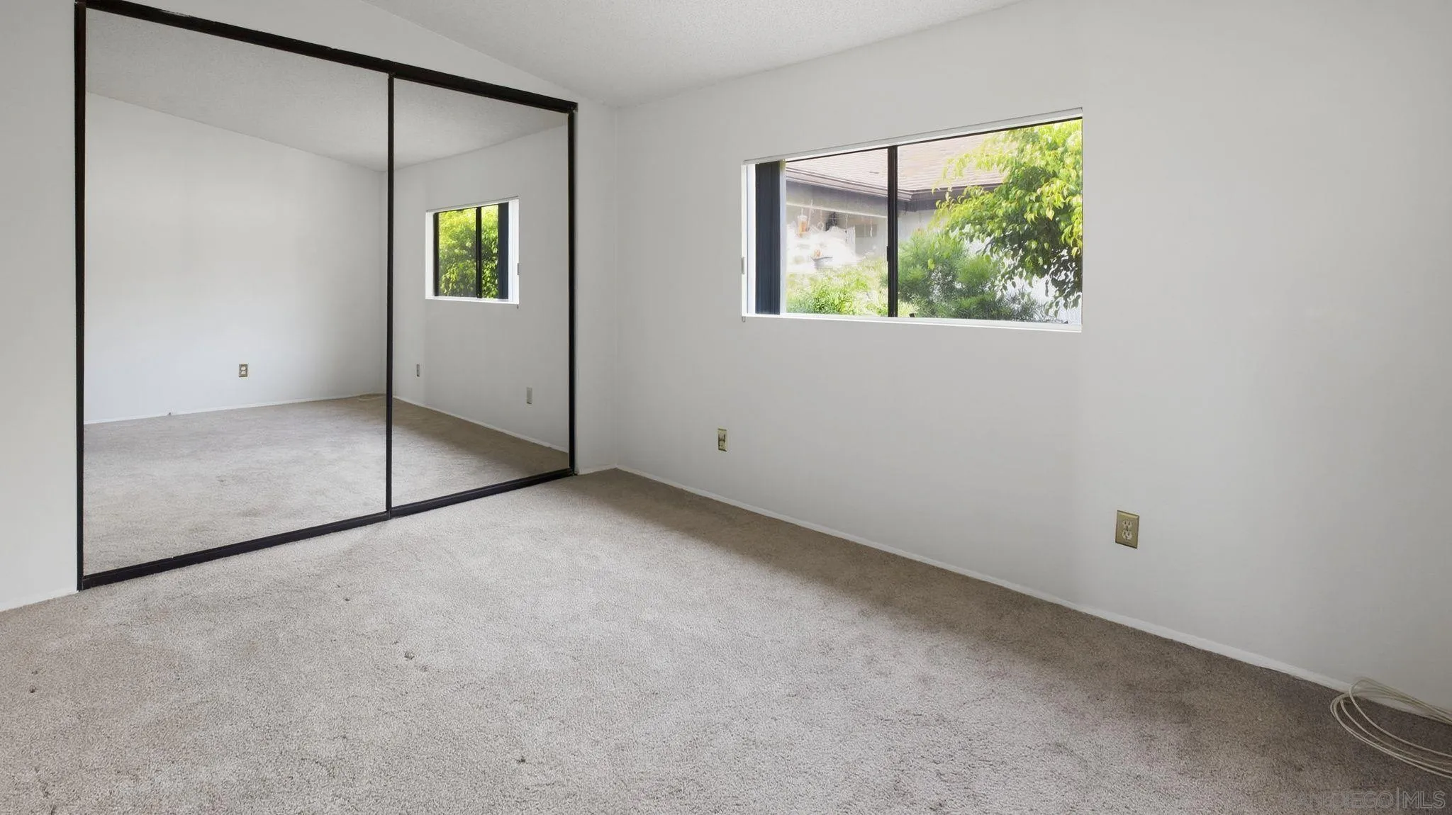 Photo #24: 260017243 Listing: Photo #24