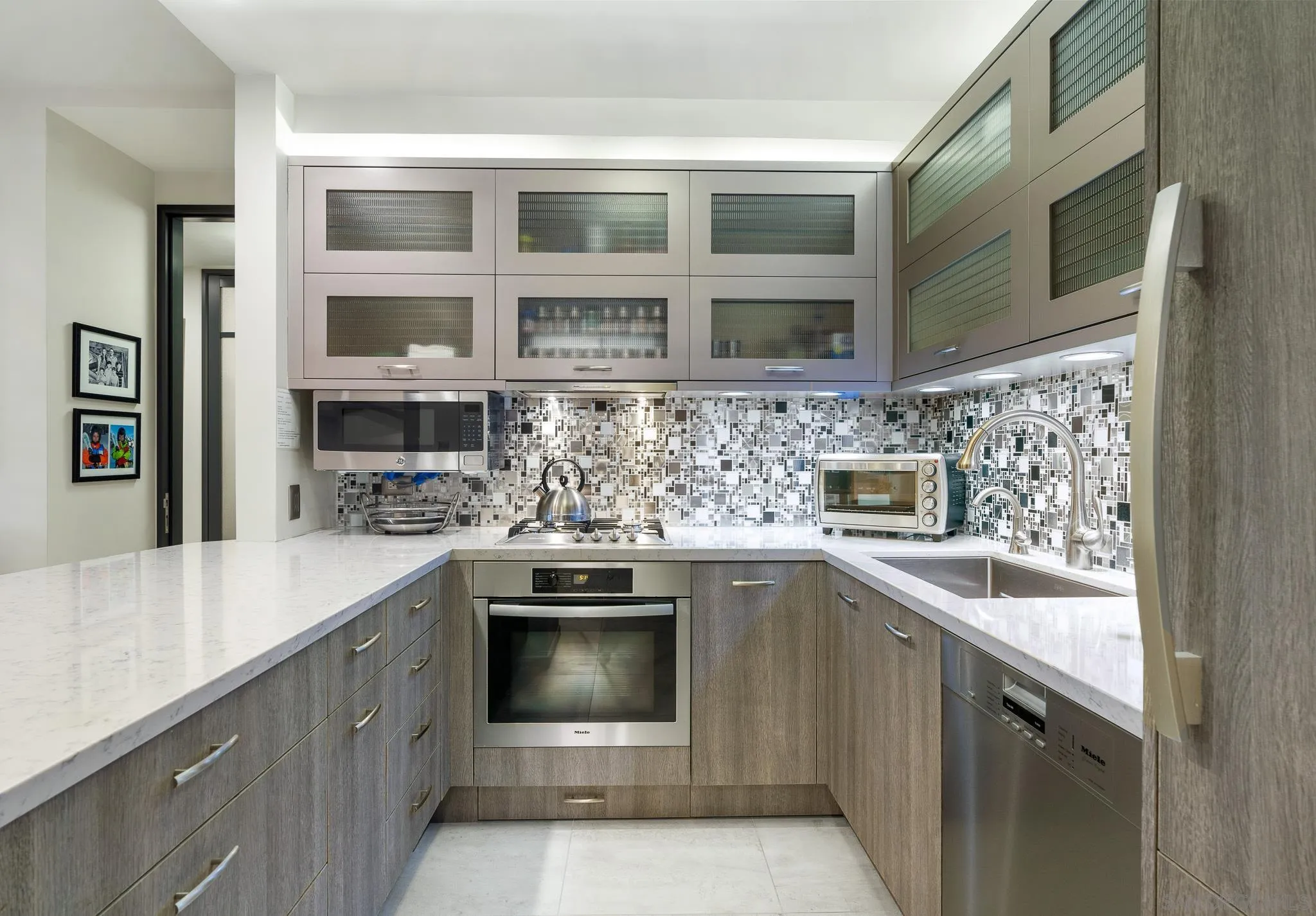 Photo #8: 260017244 Listing: Photo #8